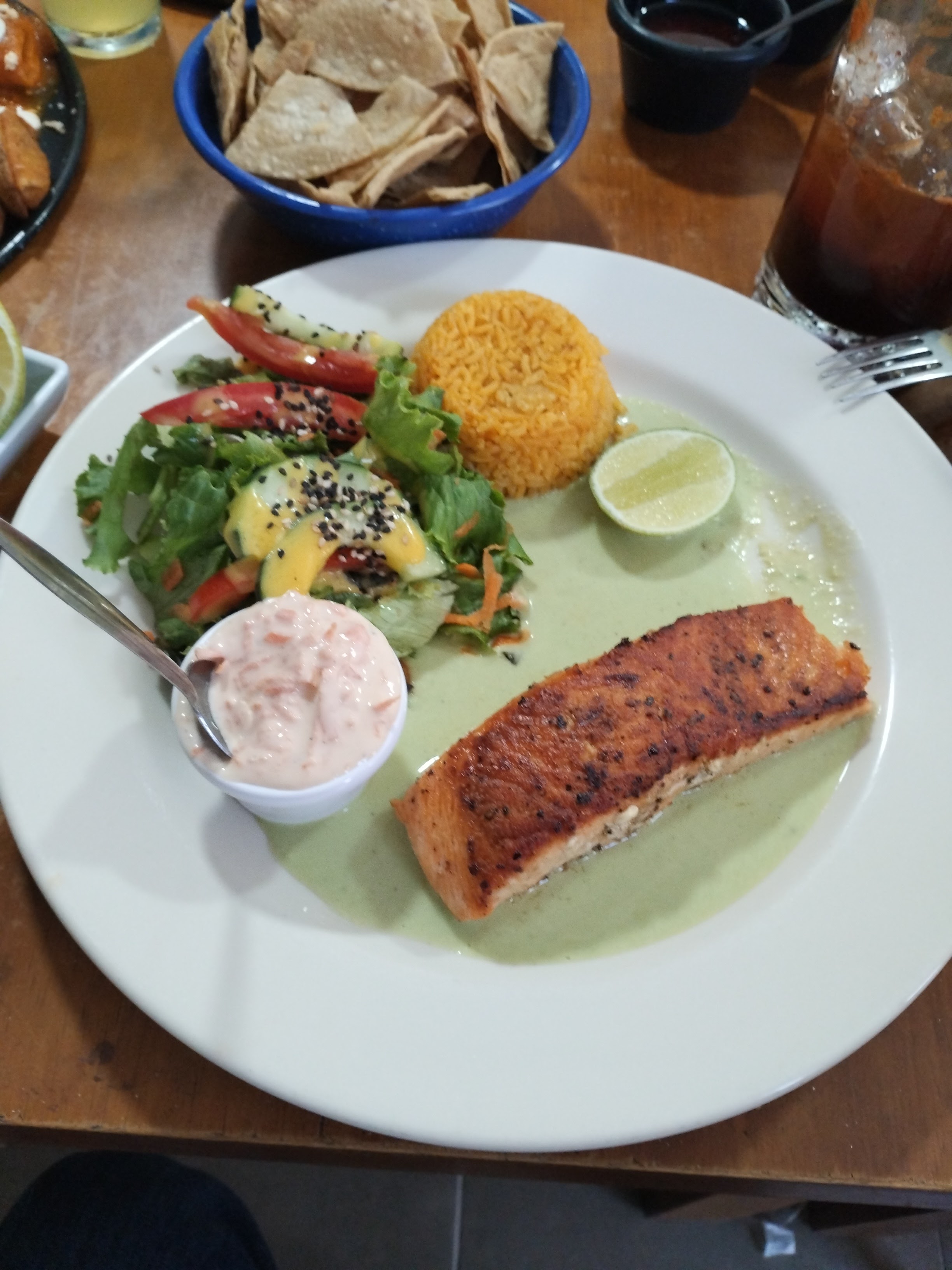 Nueve Uno Restaurante image 5