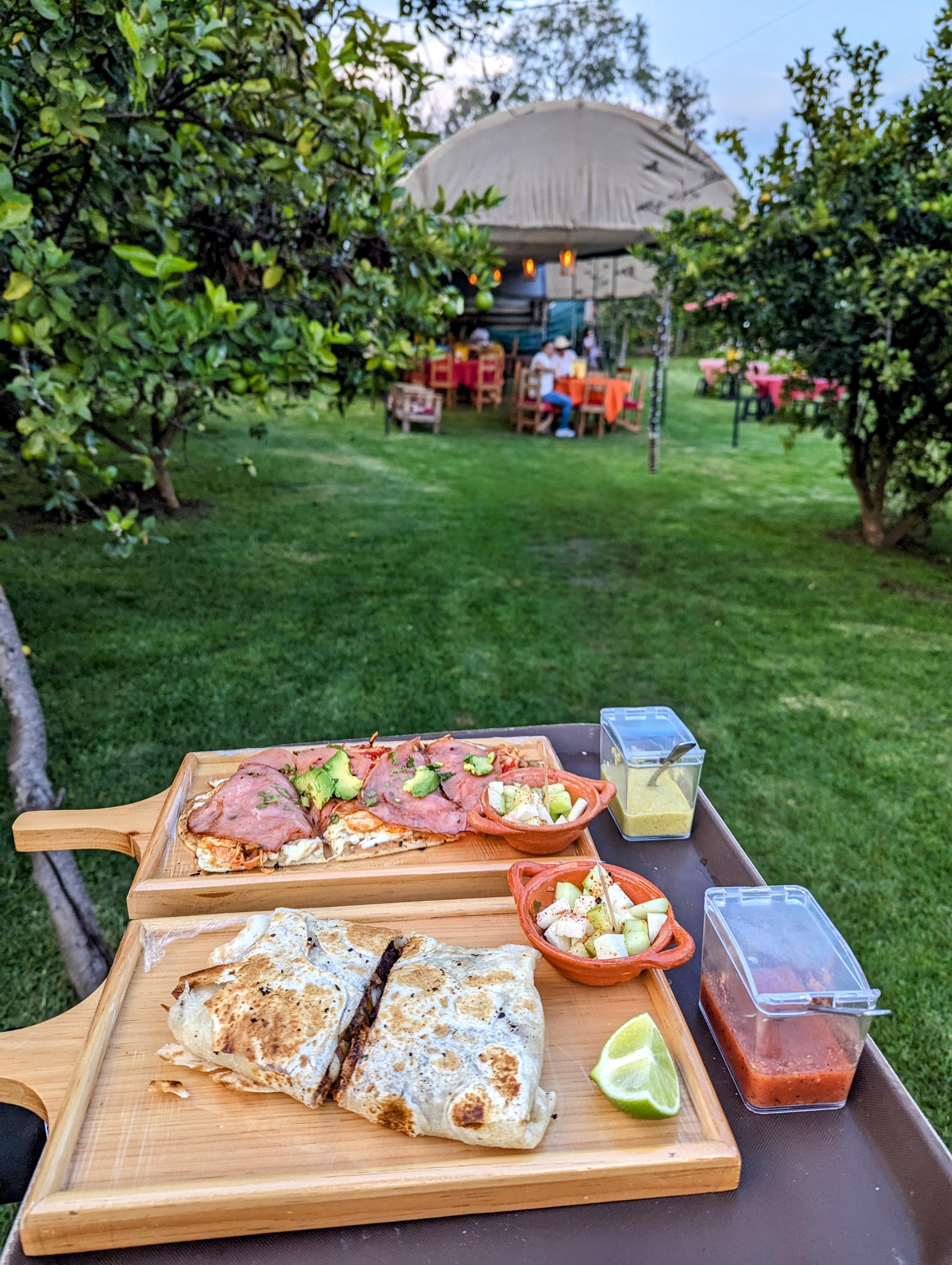 El Rincón del Huarache image 10