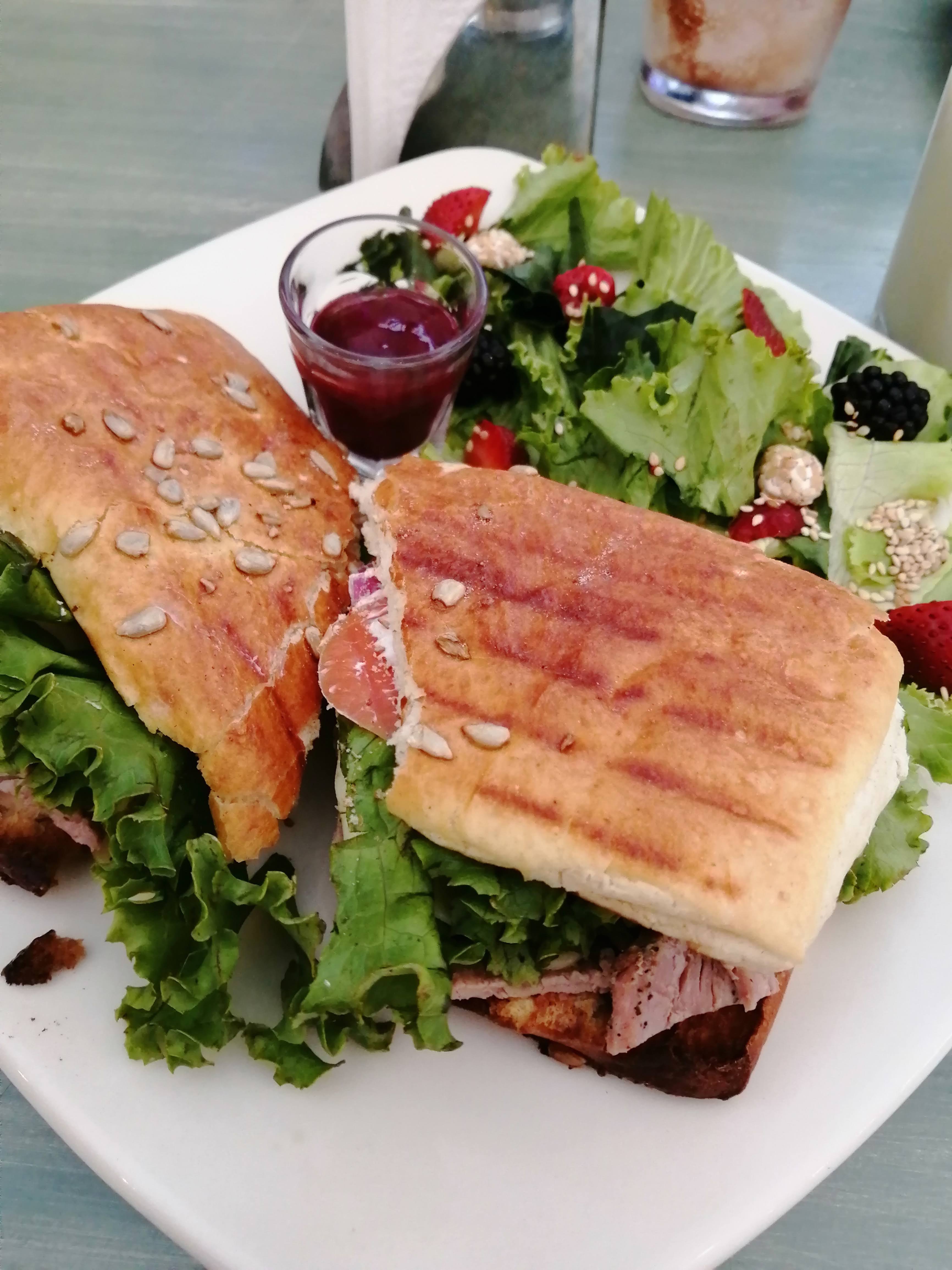 Mamaquita CAFE image 6