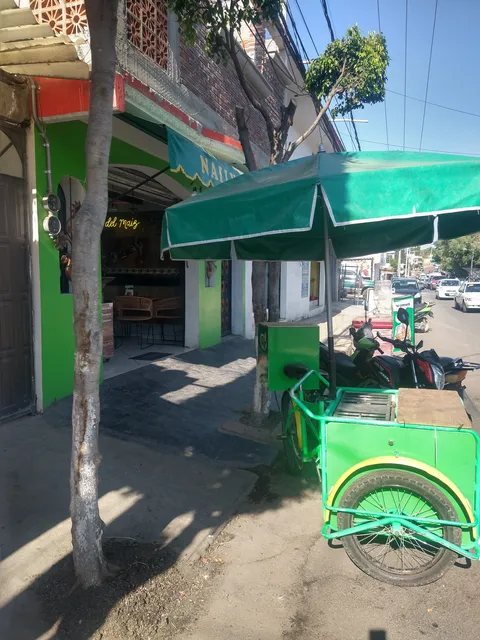 Naily Elotes image 4