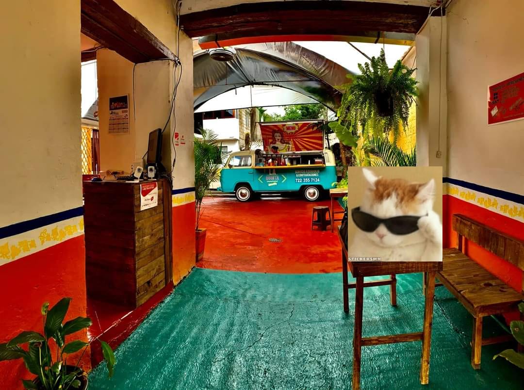 Restaurante Food Truck La Quinta Estación image 1