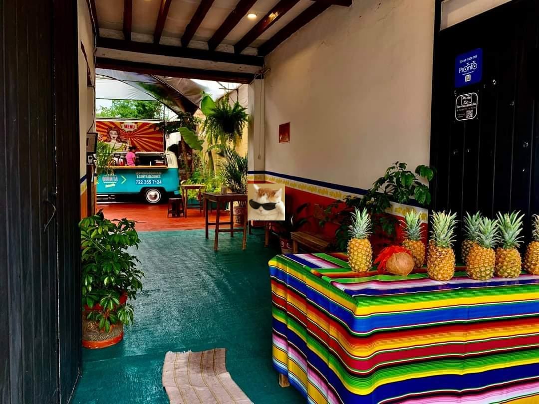 Restaurante Food Truck La Quinta Estación image 3