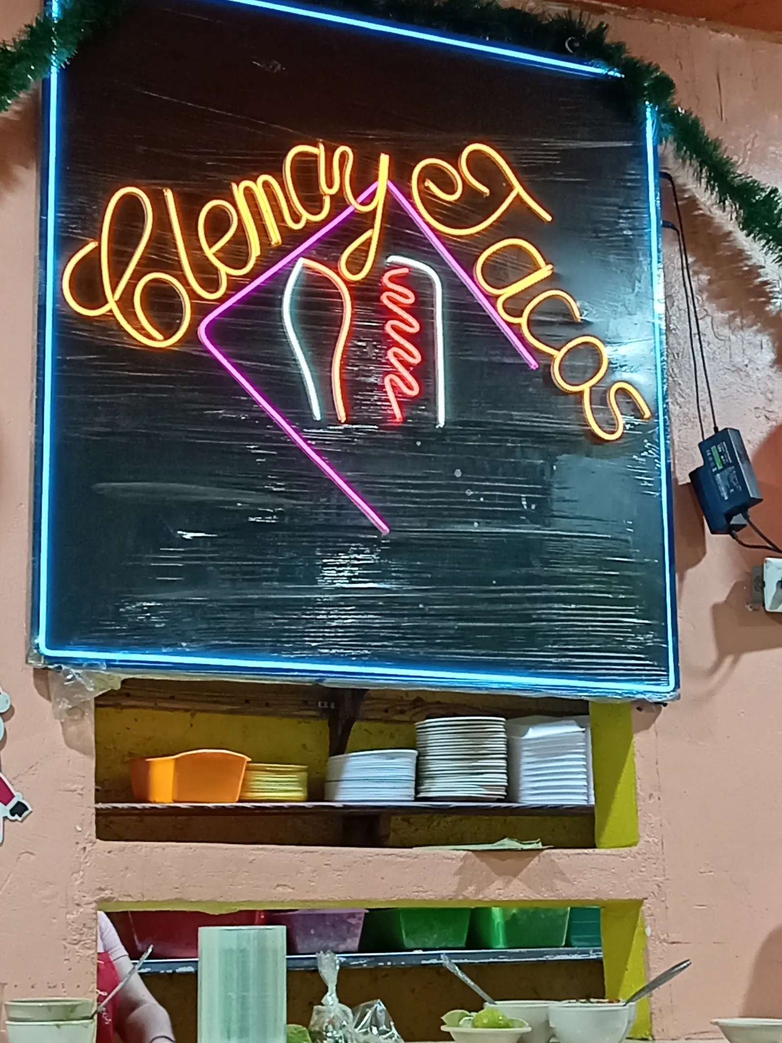 Clemay Tacos image 3