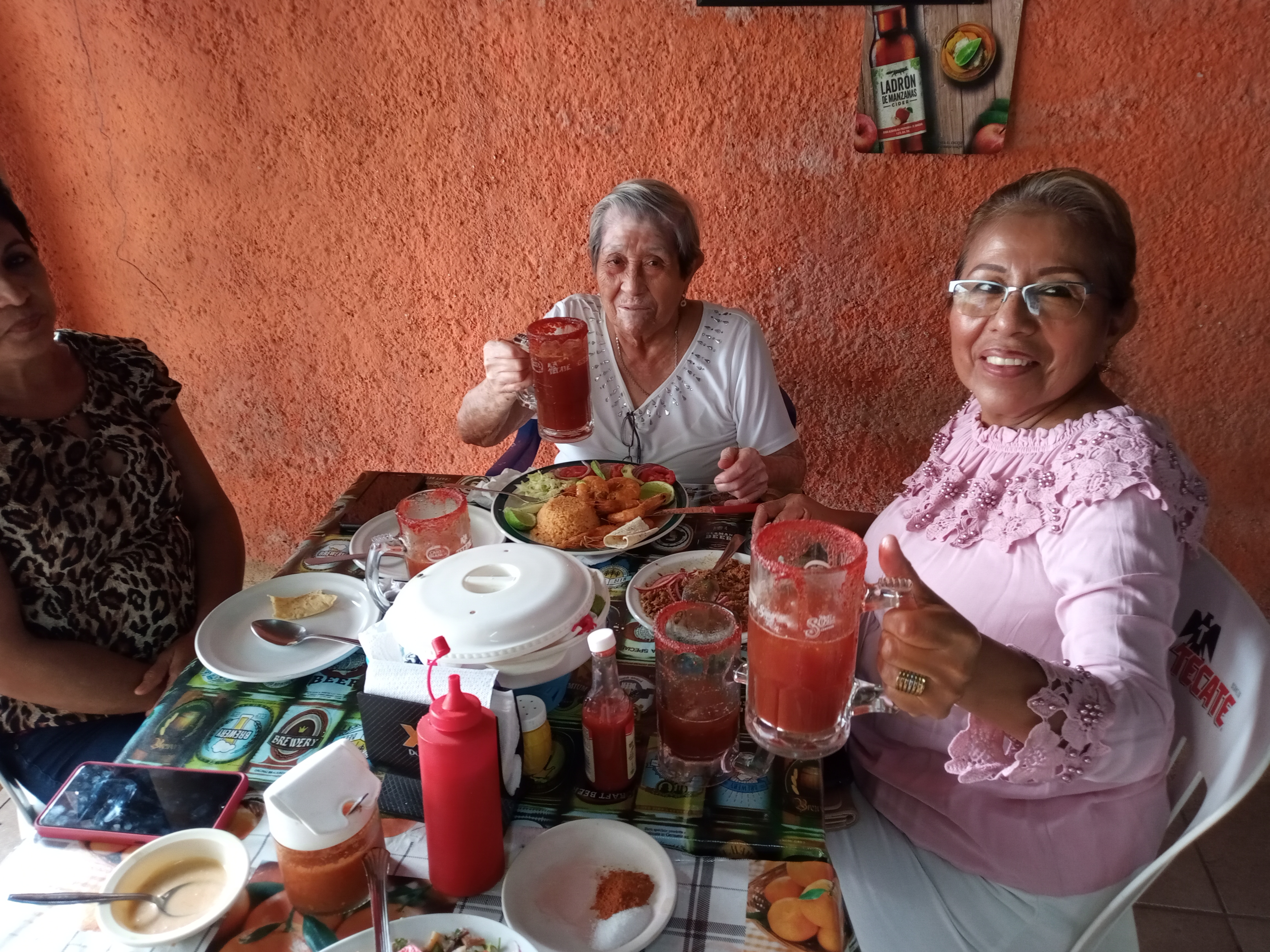 Restaurant Familiar La Bocana image 10