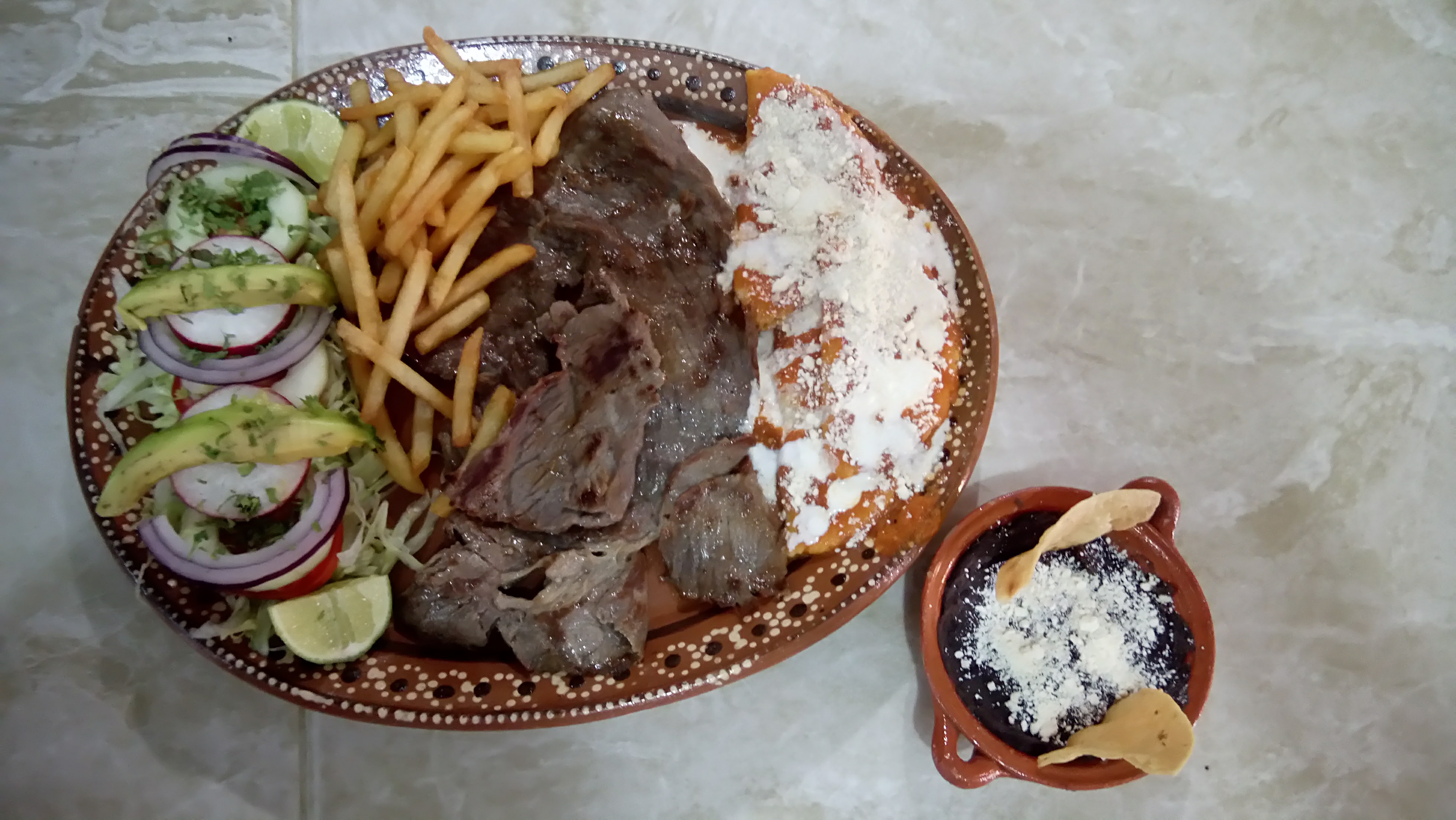 Mariscos El Triton image 1