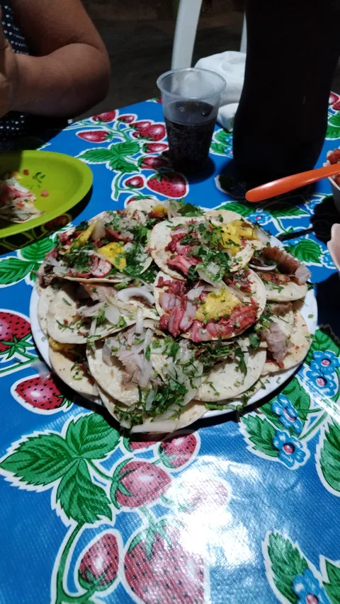 TAQUERIA TACO QUETO image 1