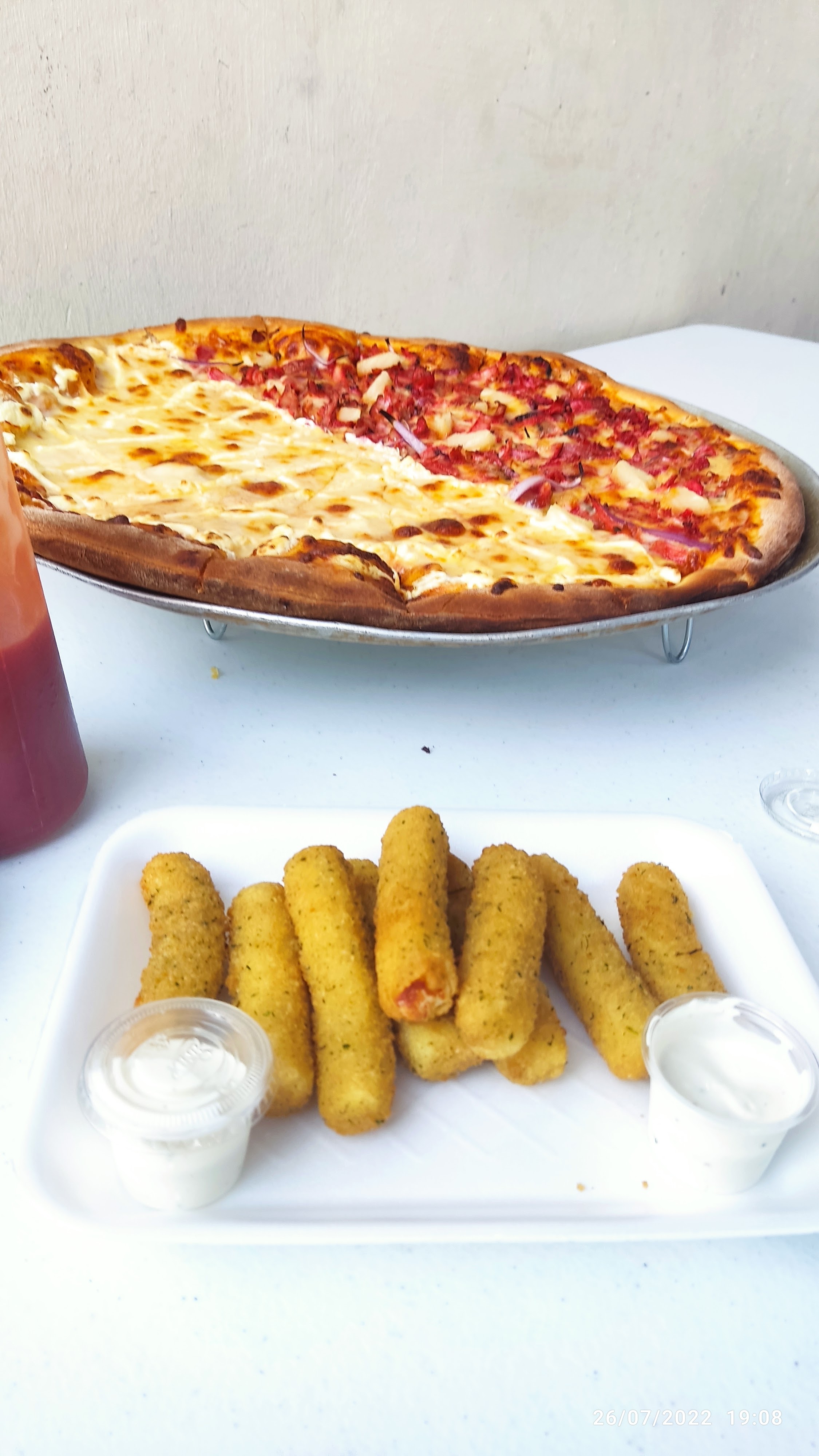 THE HOUSE PIZZERIA image 3