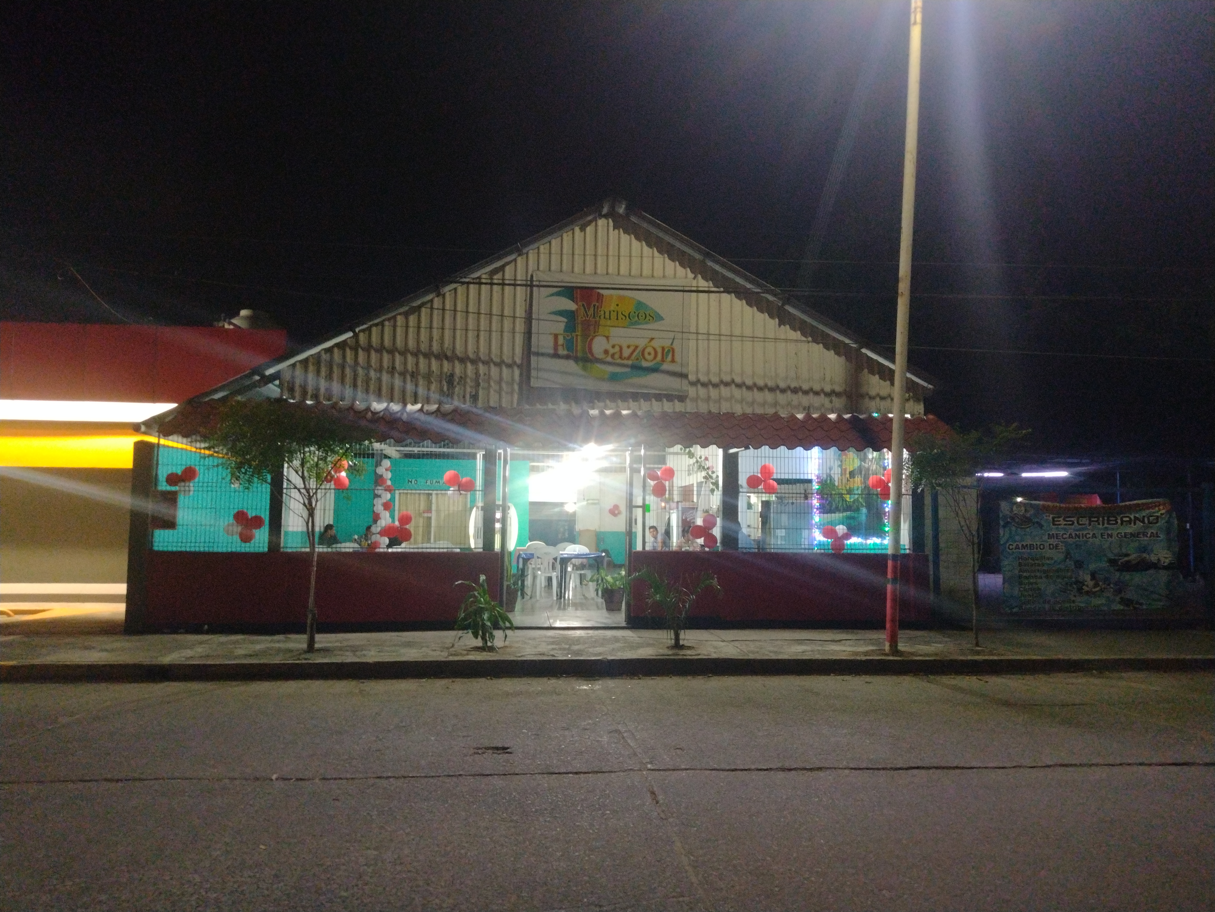 Mariscos El Cazón image 4