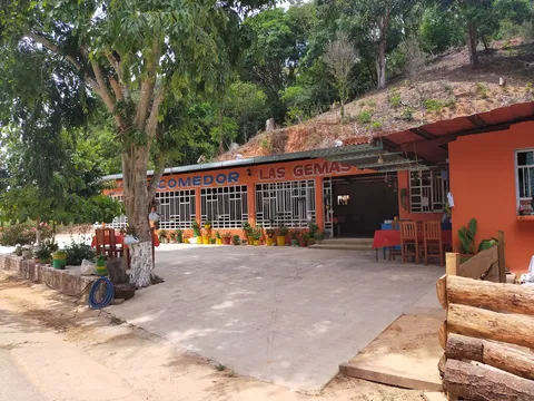 Comedor Las Gemas image 5