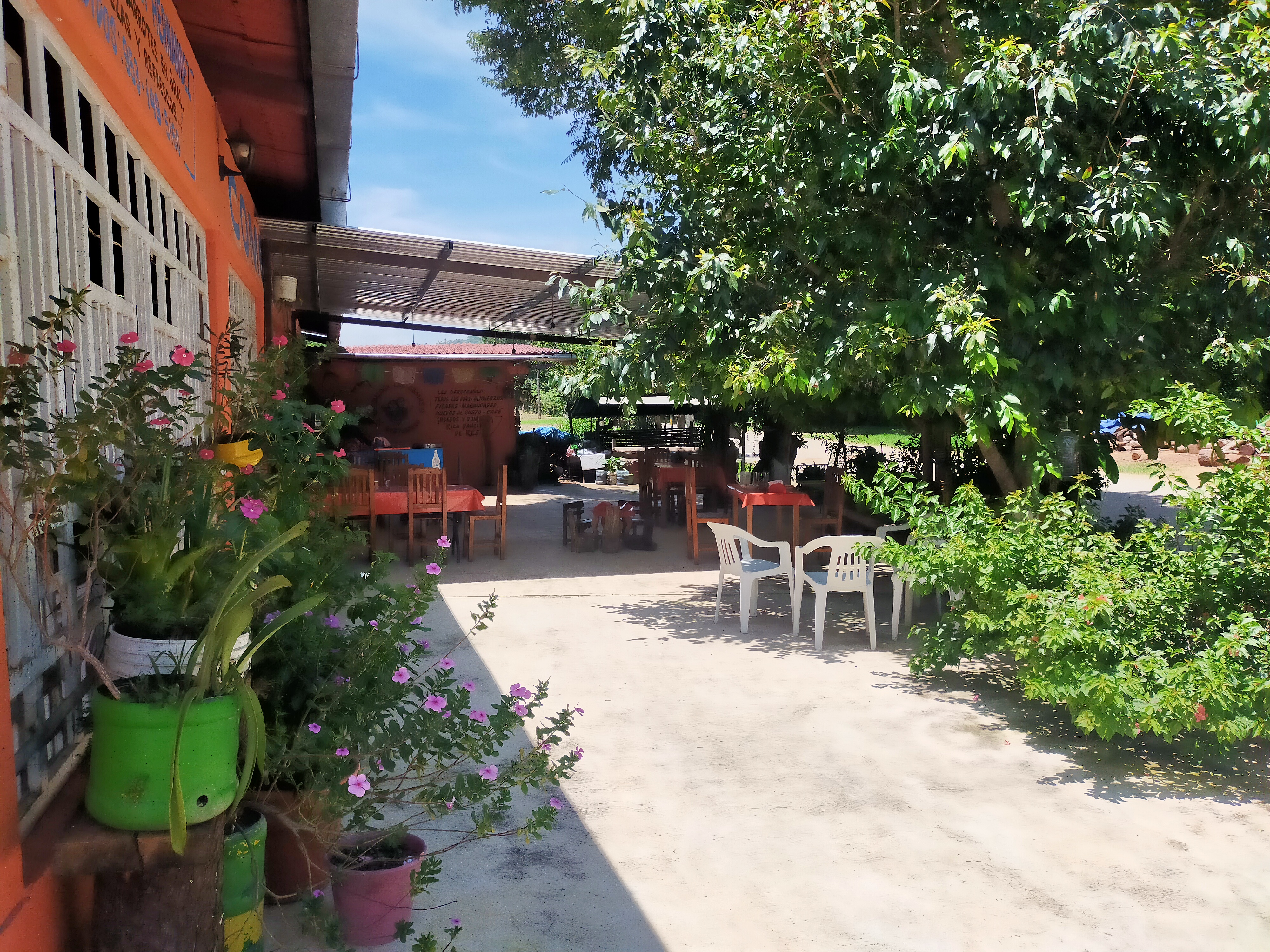 Comedor Las Gemas image 8