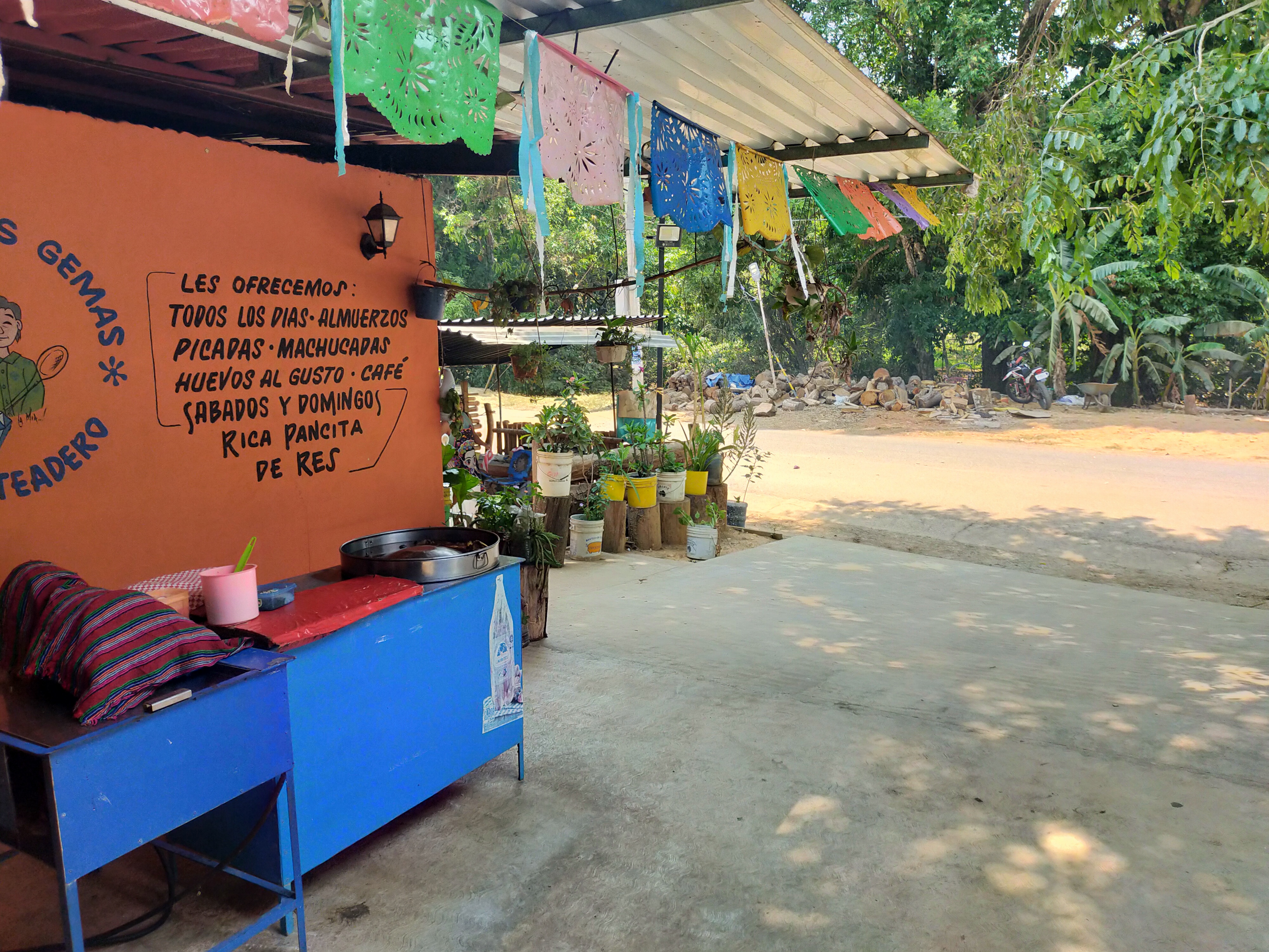 Comedor Las Gemas image 9