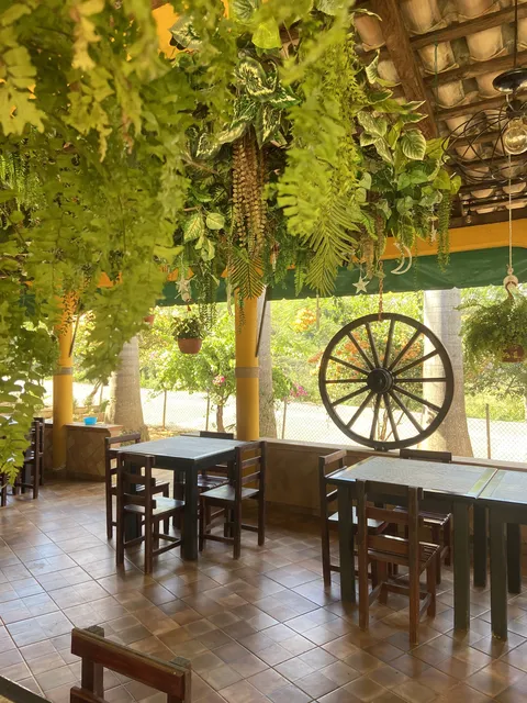 La Finca image 1