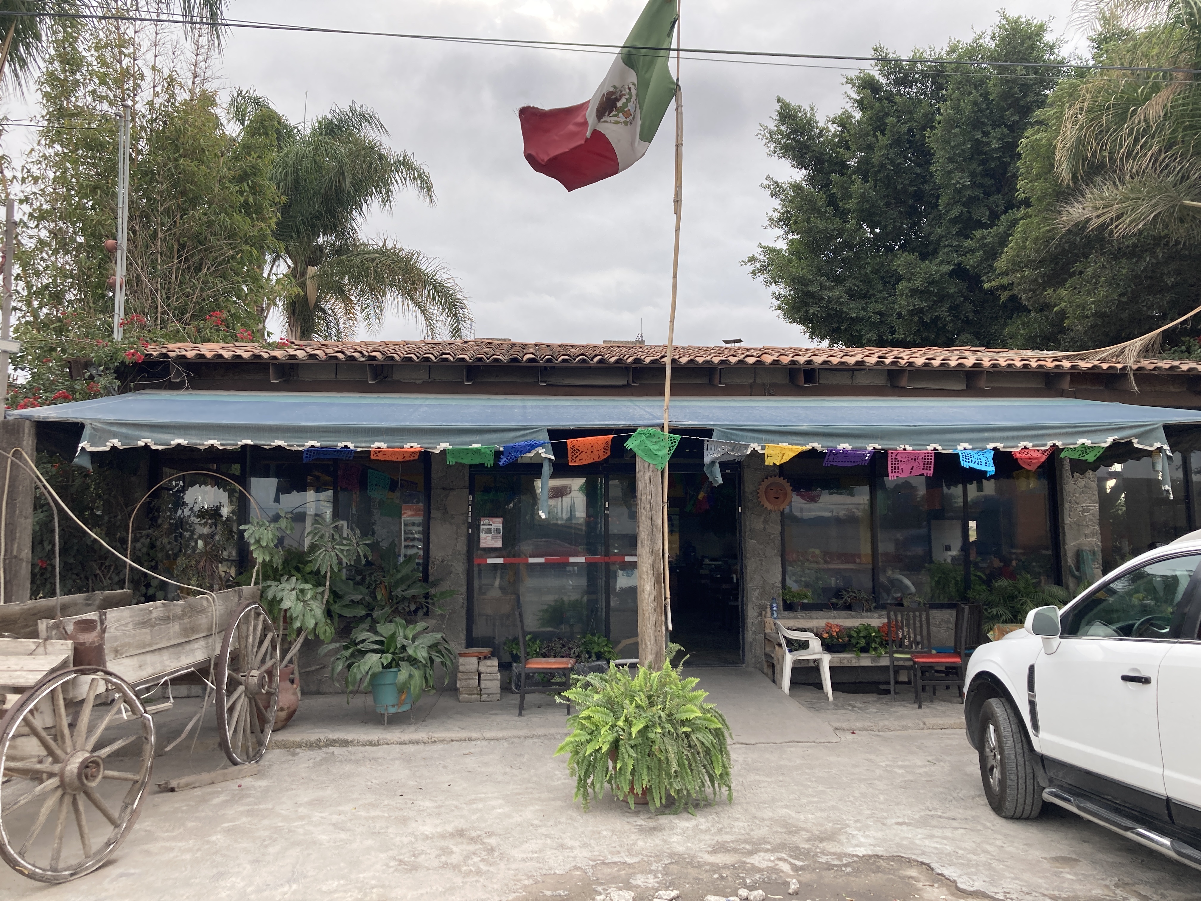 Restaurante Los Pirules image 1