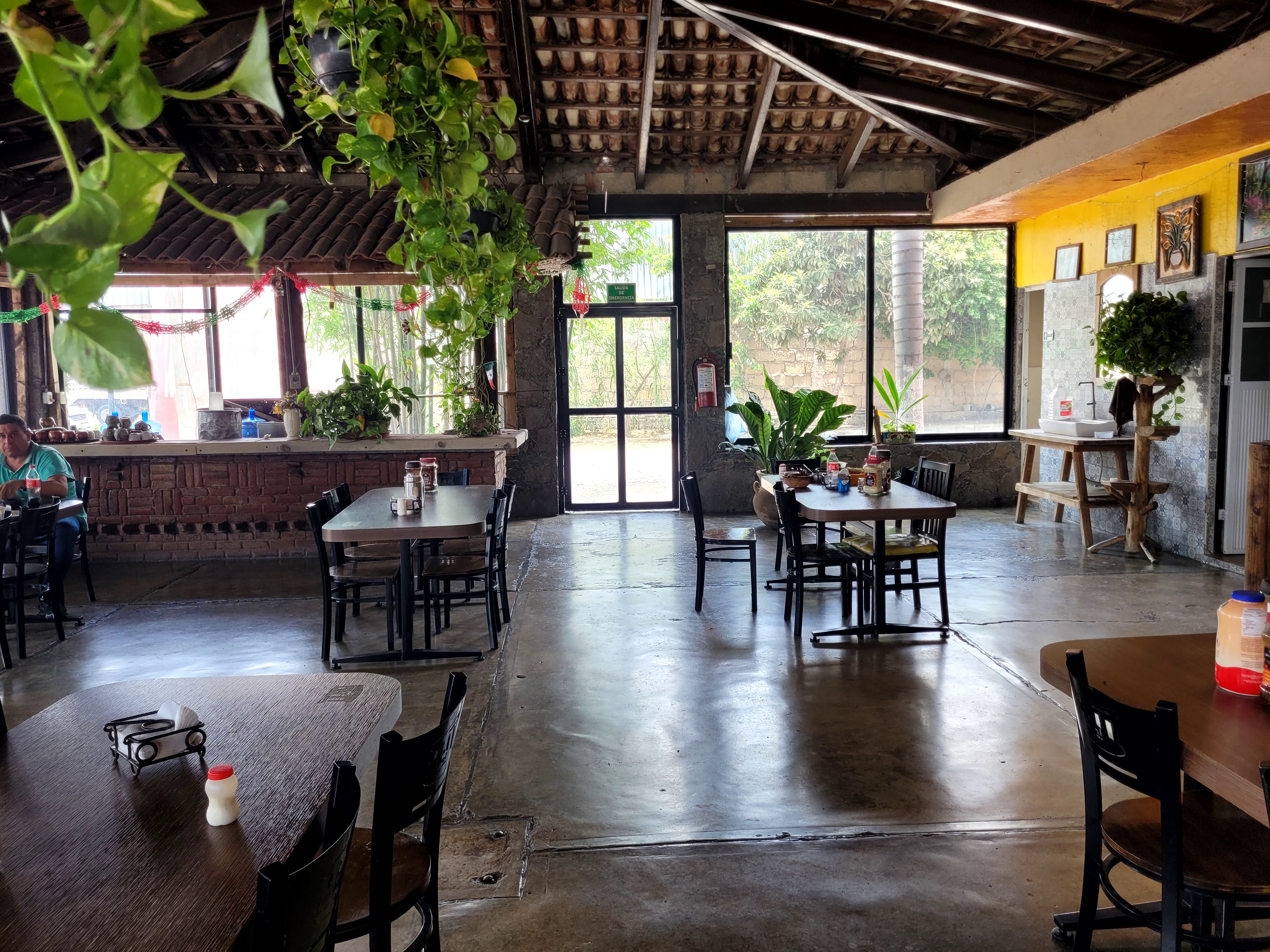 Restaurante Los Pirules image 4