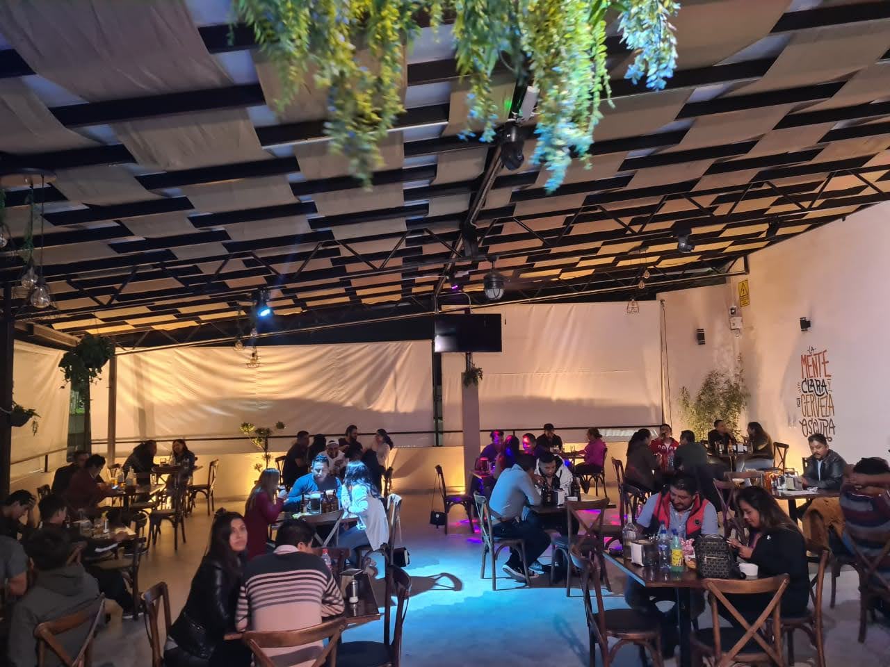 El Monumento - Restaurante - Bar image 8