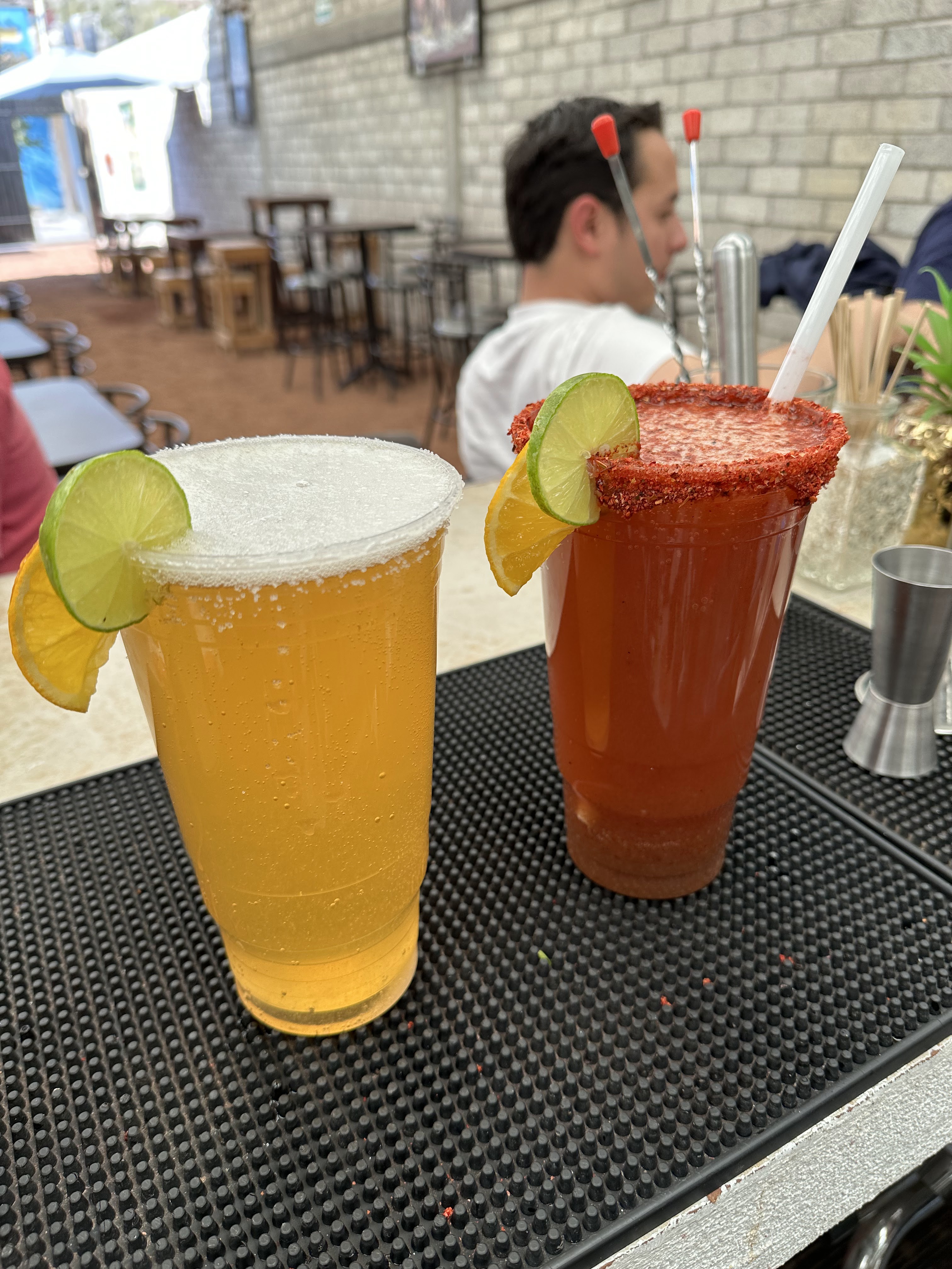 House Drinks Restaurant Bar image 4