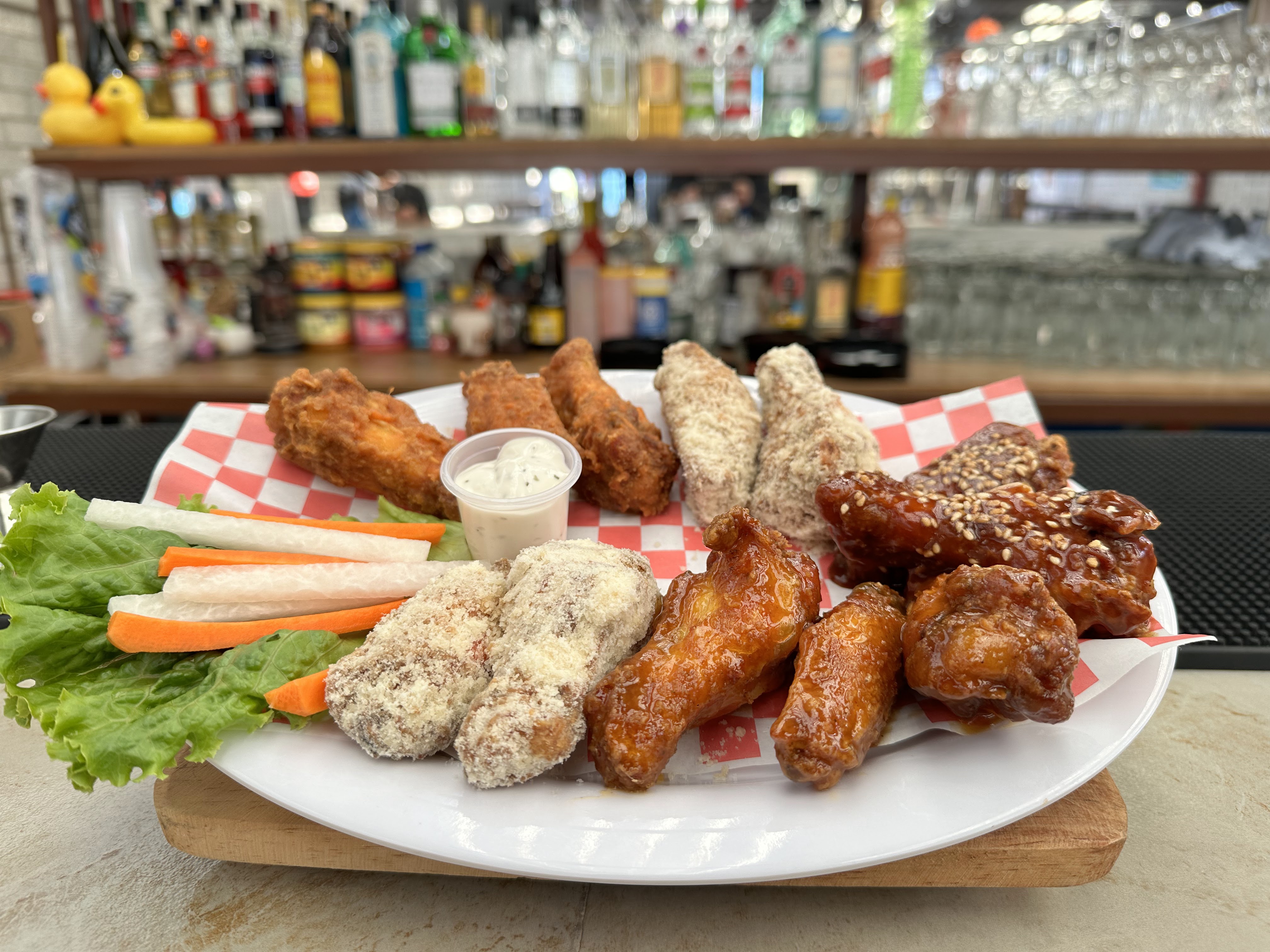 House Drinks Restaurant Bar image 6