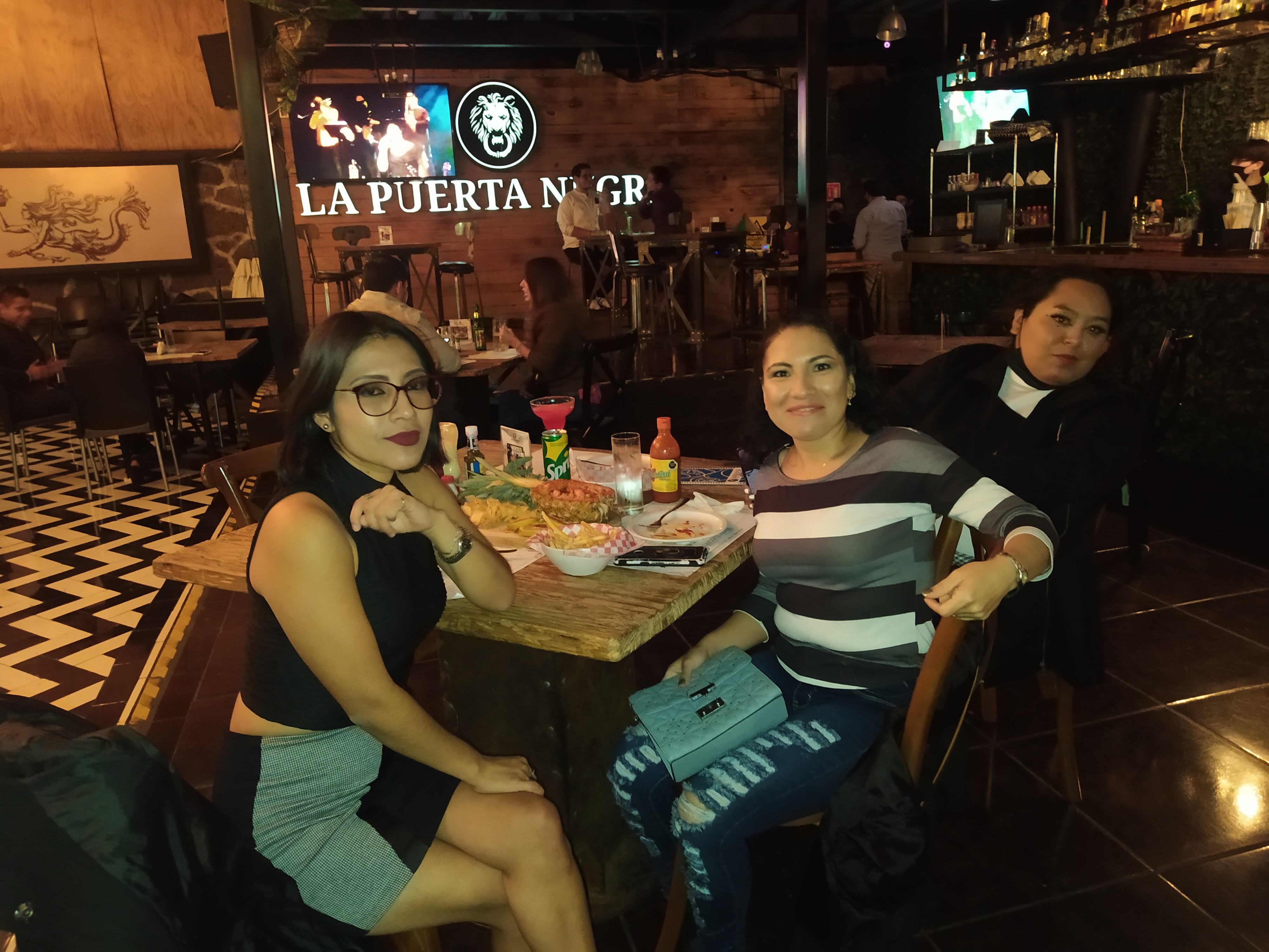 La Puerta Negra Restaurante image 9