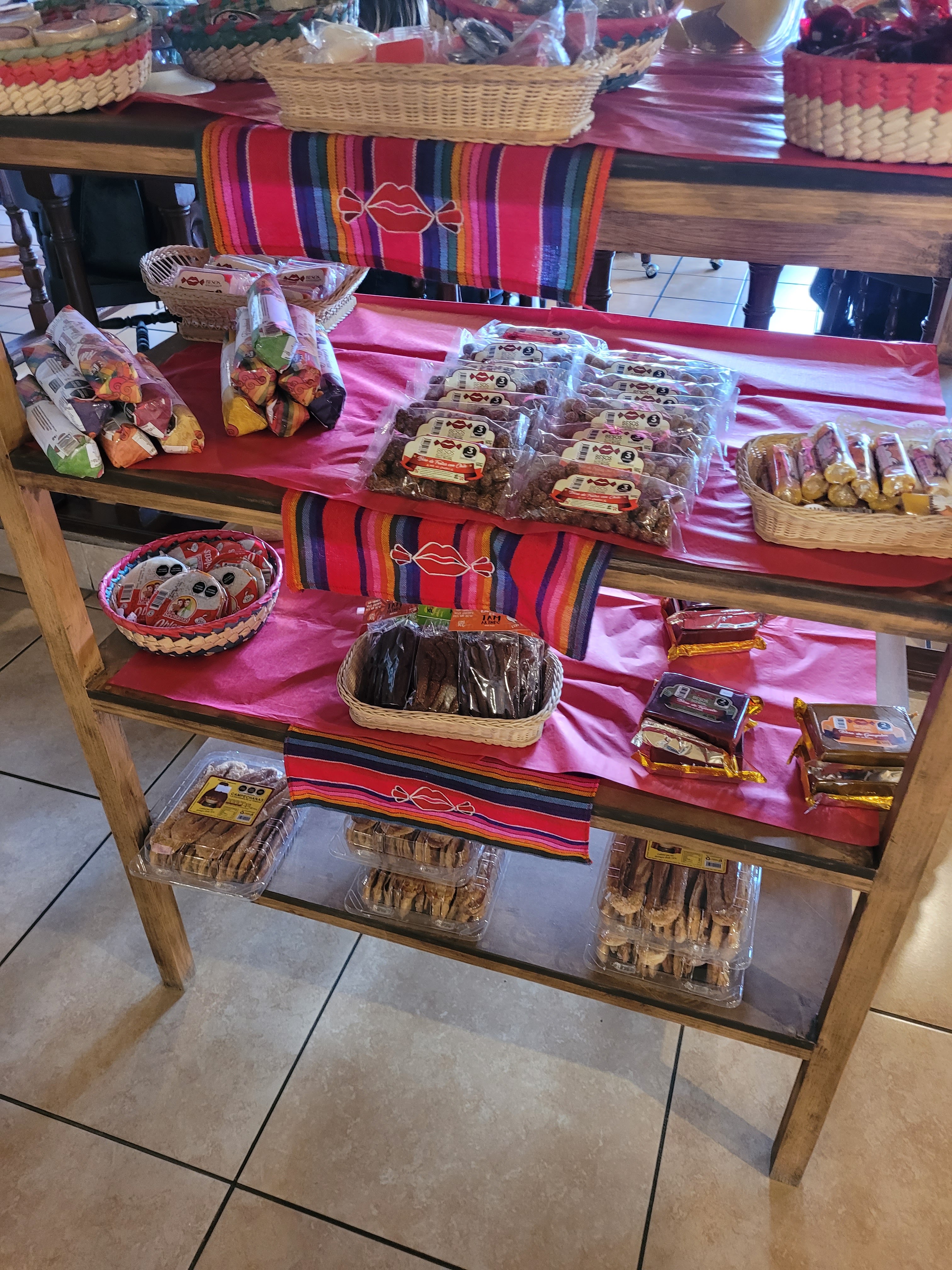 Fonda Del Camino image 5