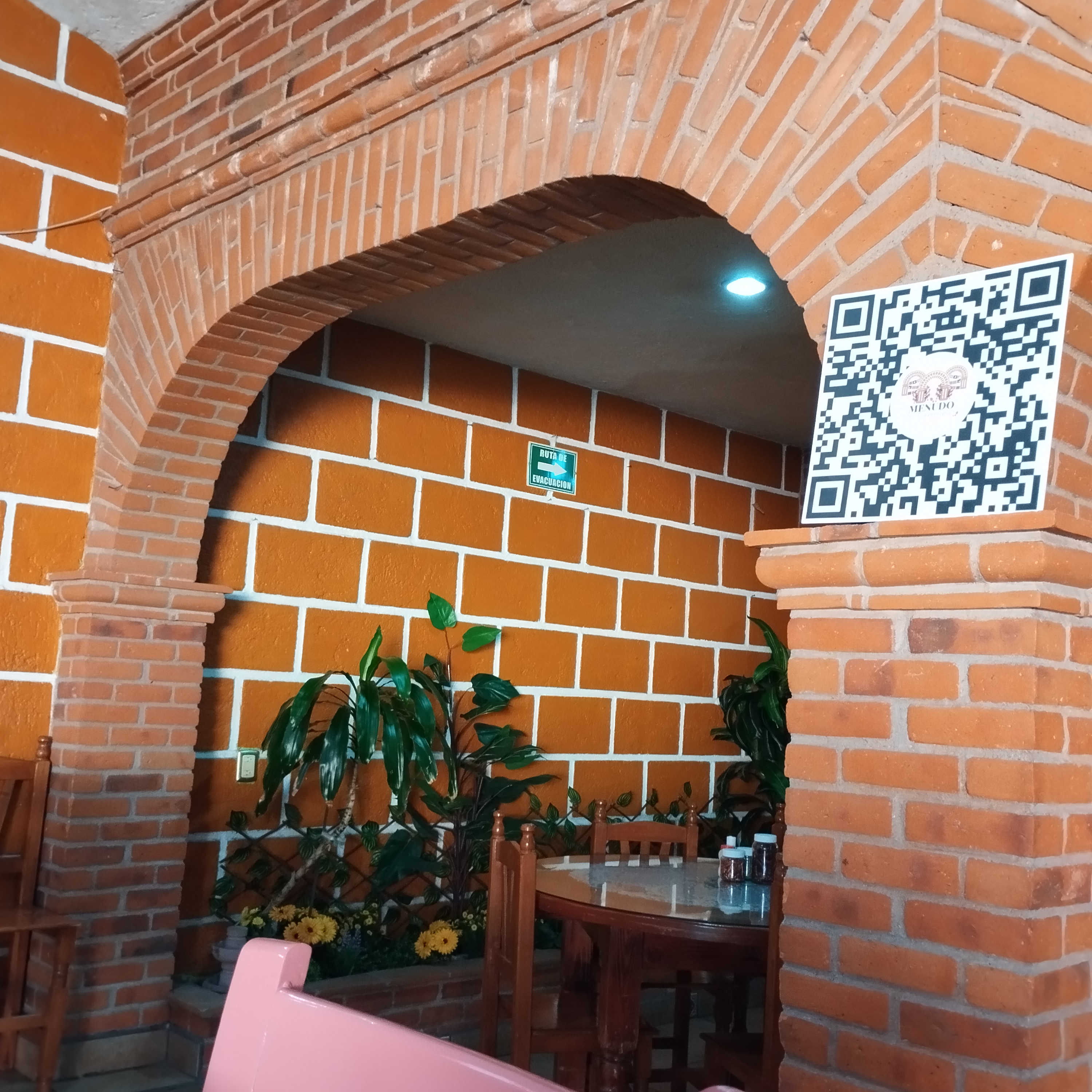 Restaurante De Menudo Las Camelinas image 3