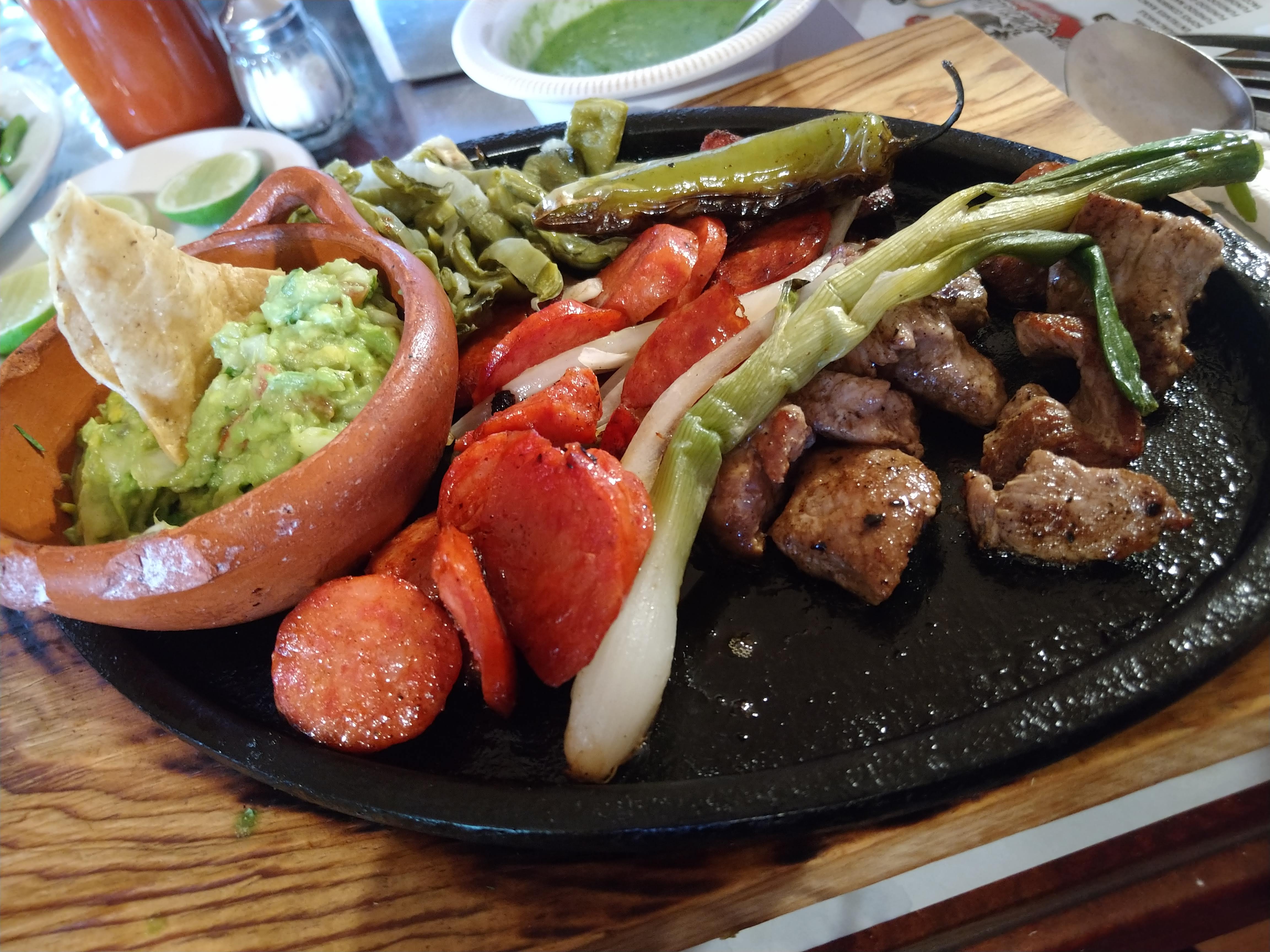 Restaurant Campestre Los Generales Revolucionarios image 3