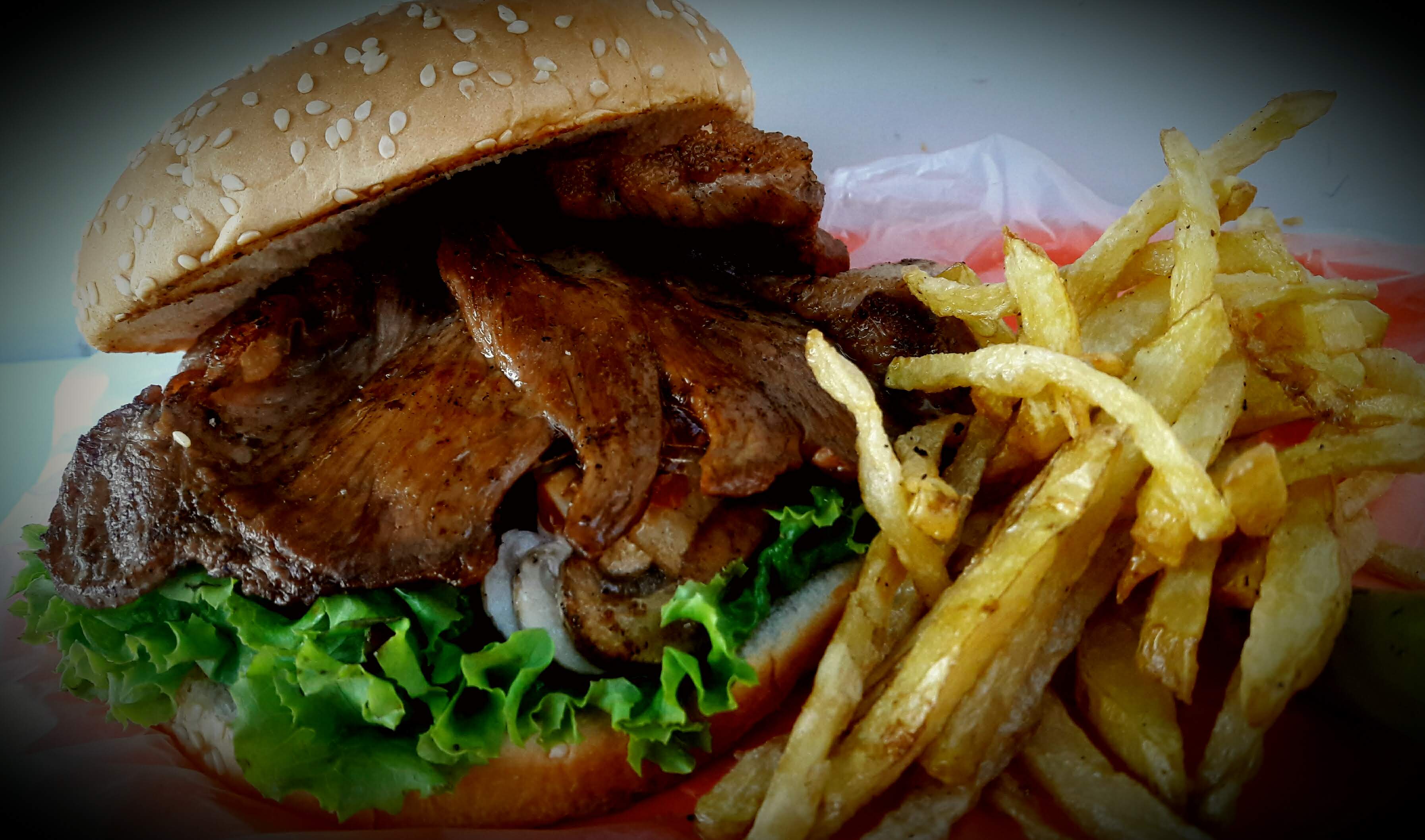 A la Burger con Alex image 3