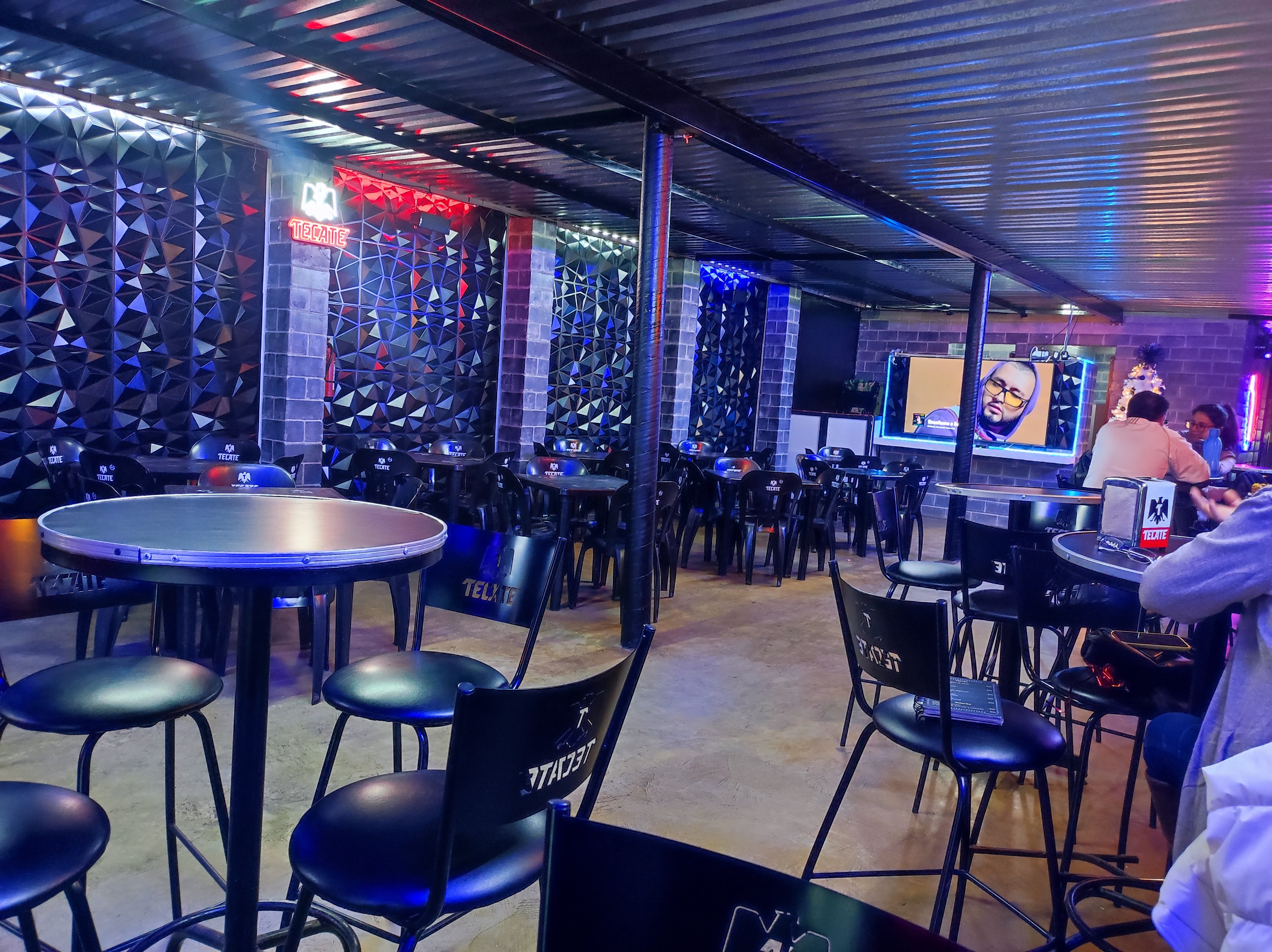 DOOR’S Restaurante Bar image 1