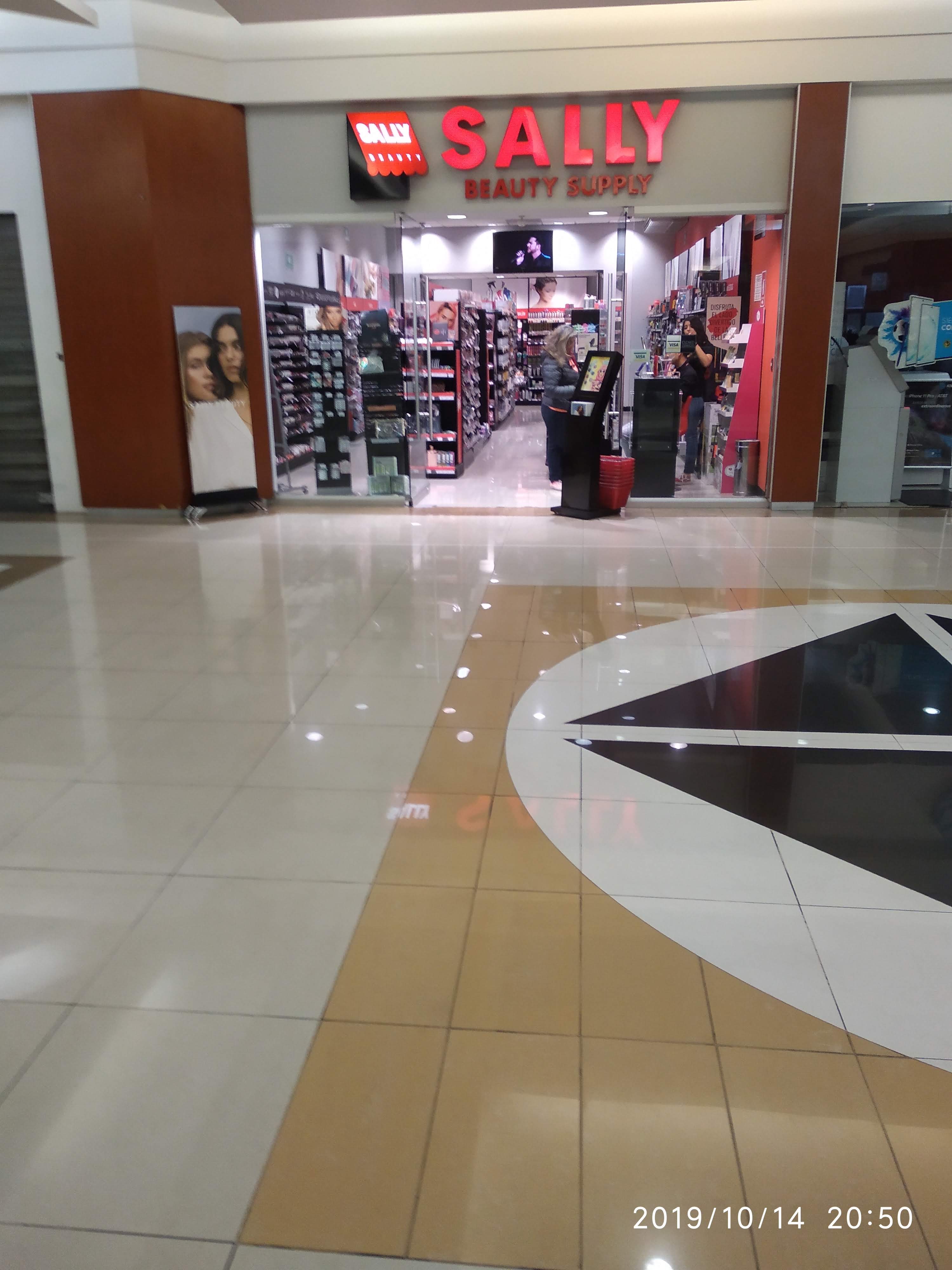 Ronny Plaza Q image 9