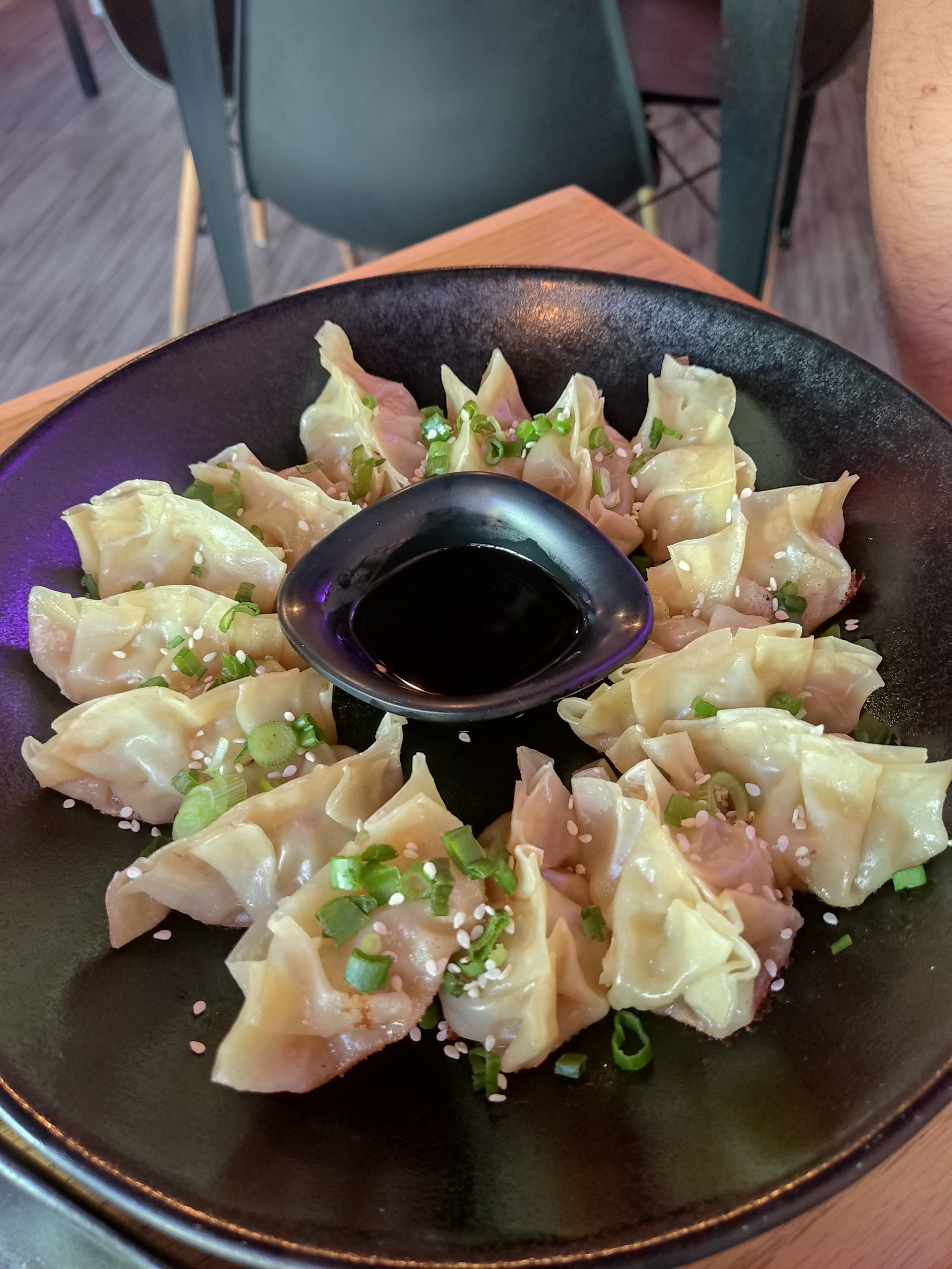 Shibuya District Restaurante Japonés image 6