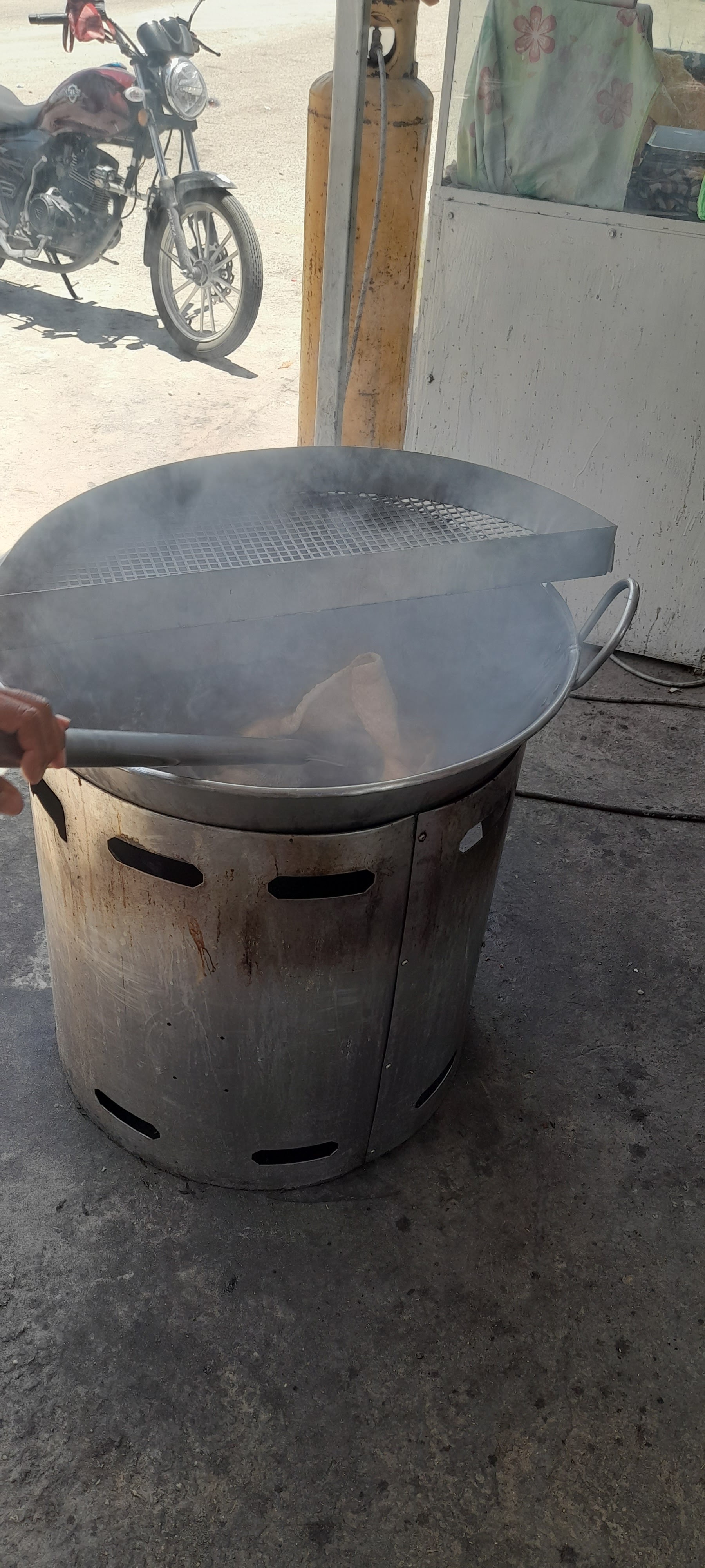 Carnitas Michoacanas El Cristo Negro image 2