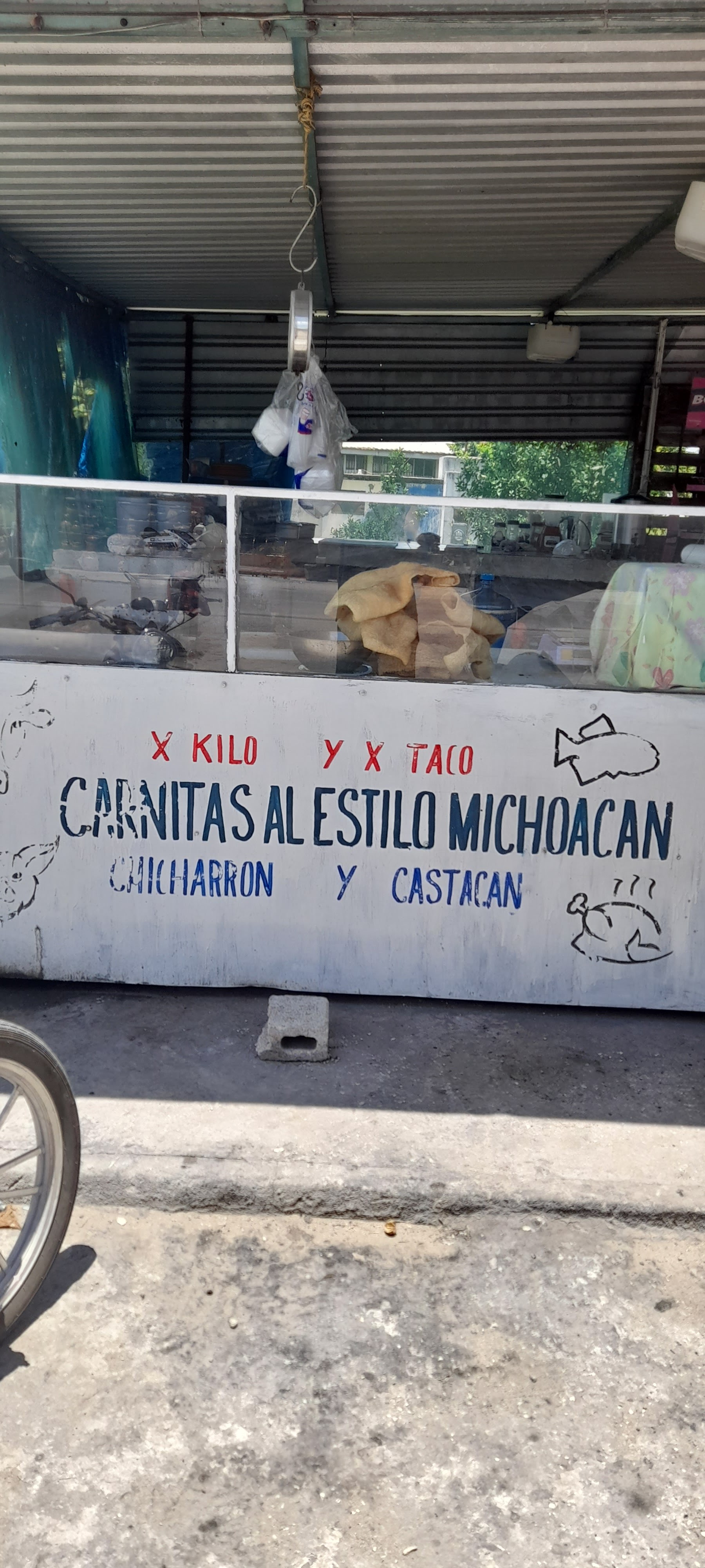 Carnitas Michoacanas El Cristo Negro image 3