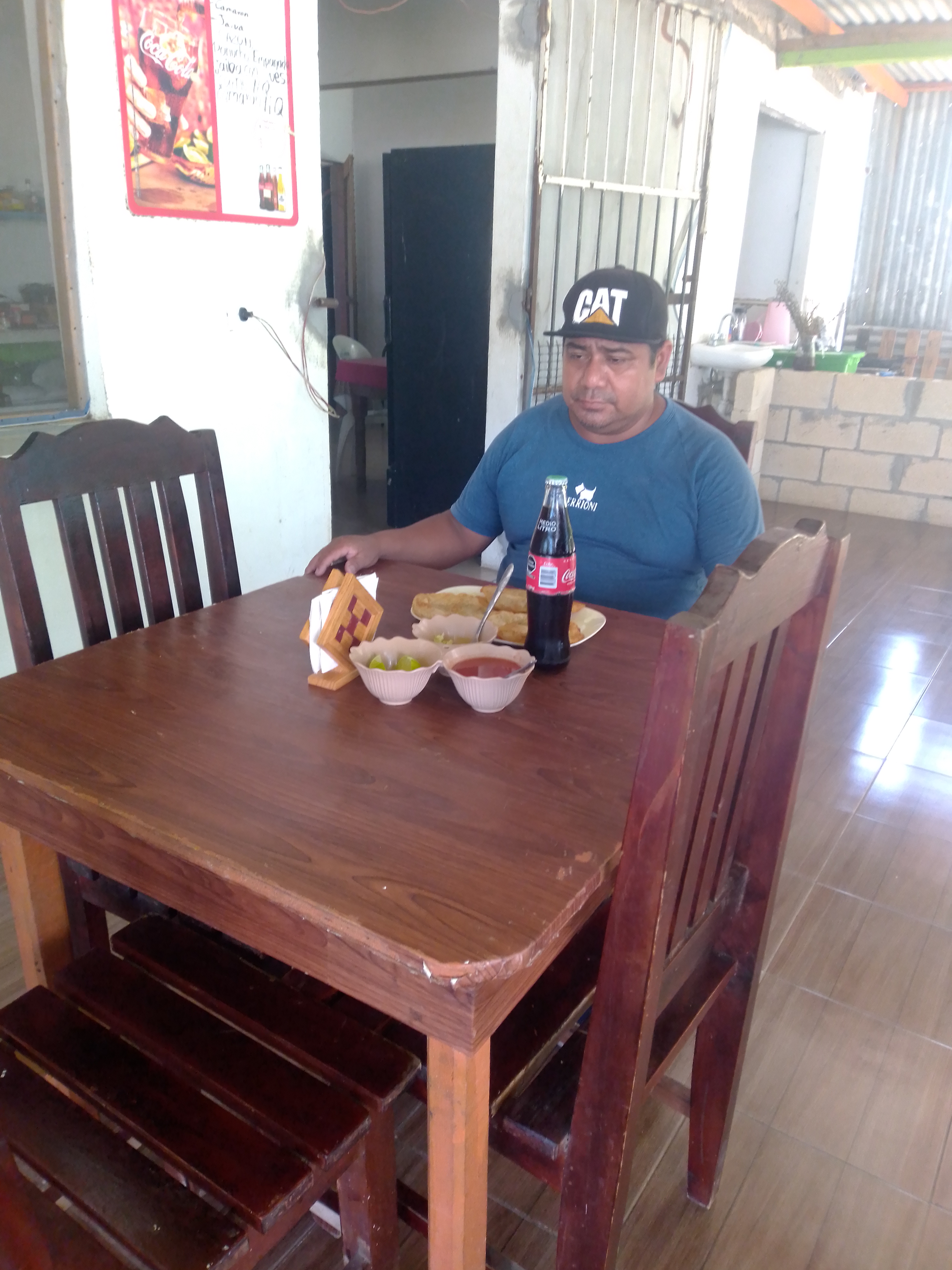 Panucheria y Cockteleria El Chaparro image 7