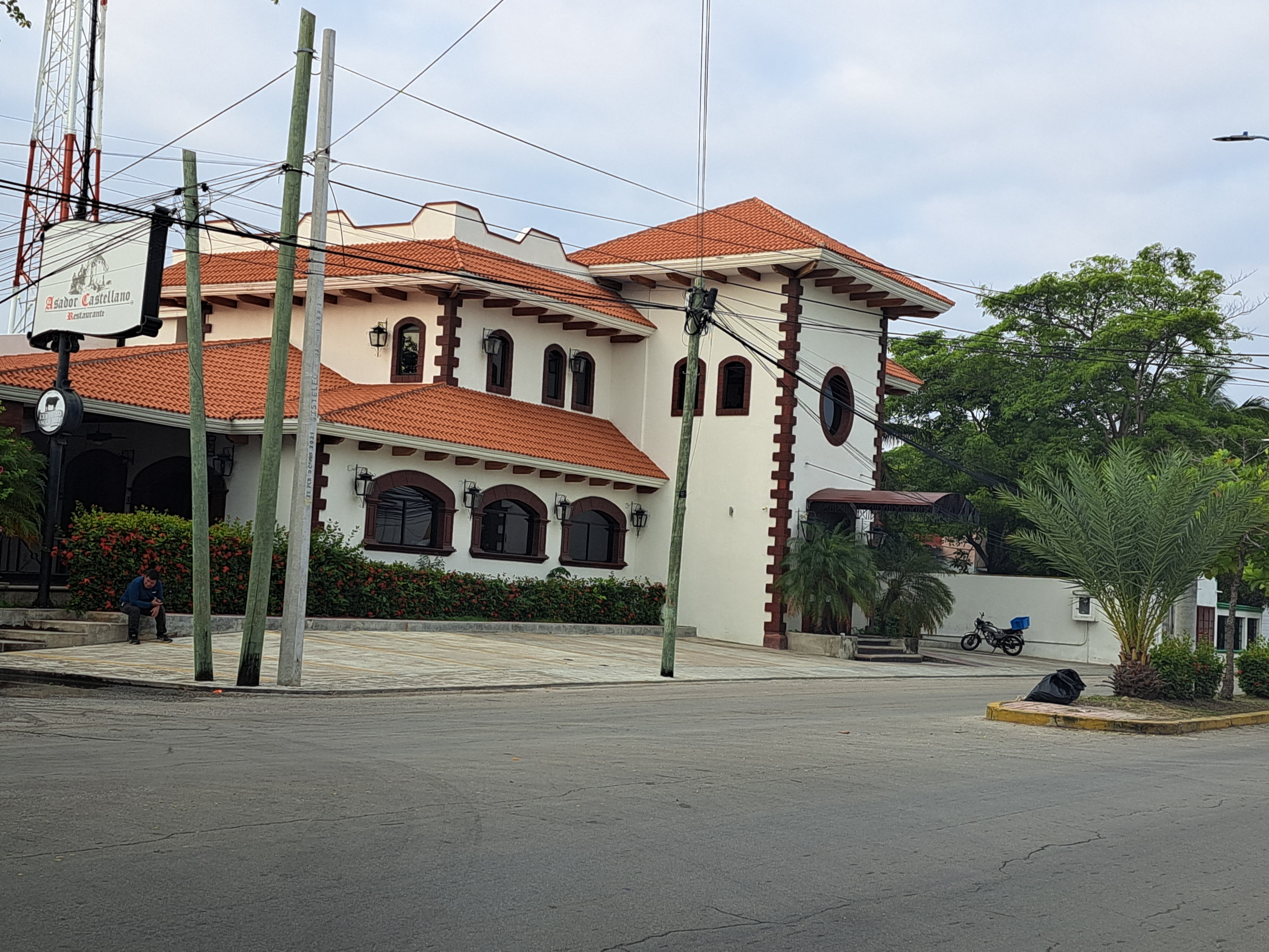 Asador Castellano ciudad del carmen image 4