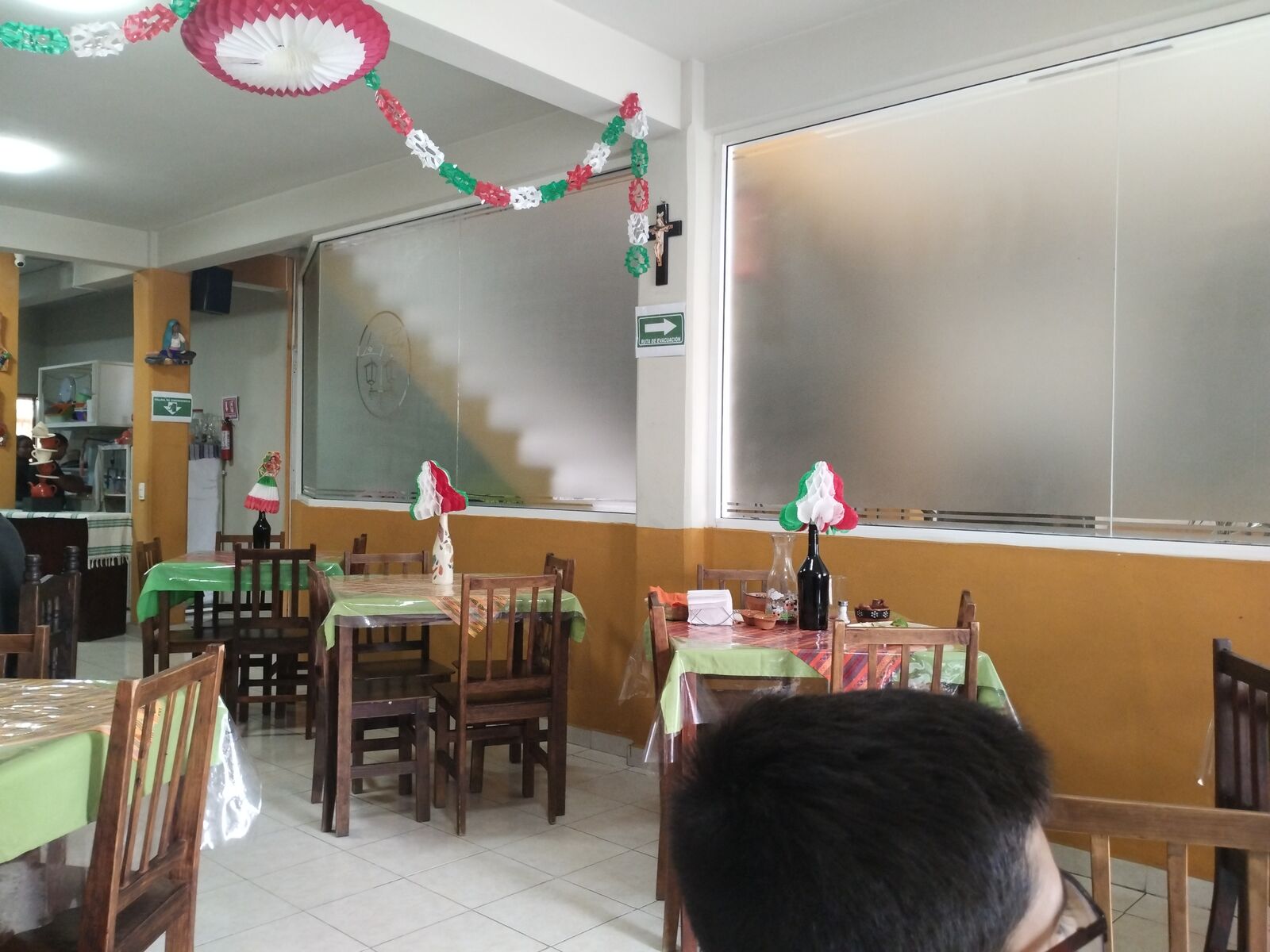 Los Faroles image 4