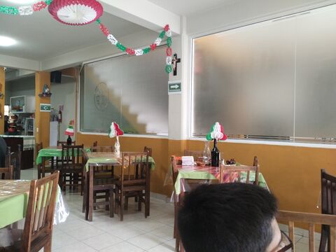 Los Faroles image 4