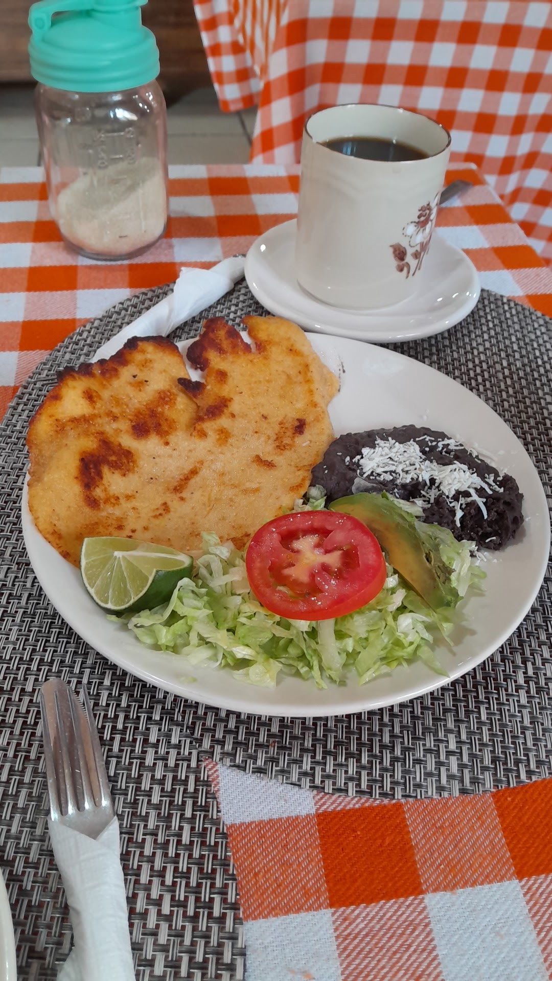 Los Arbolitos image 10