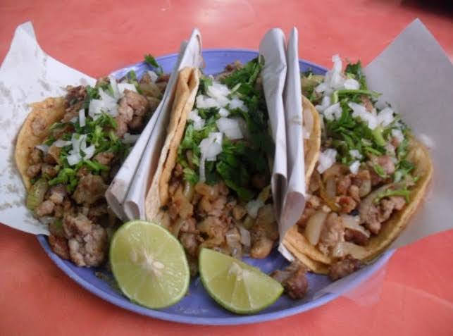 Cocina - Buffet "Tía Lupe". image 7