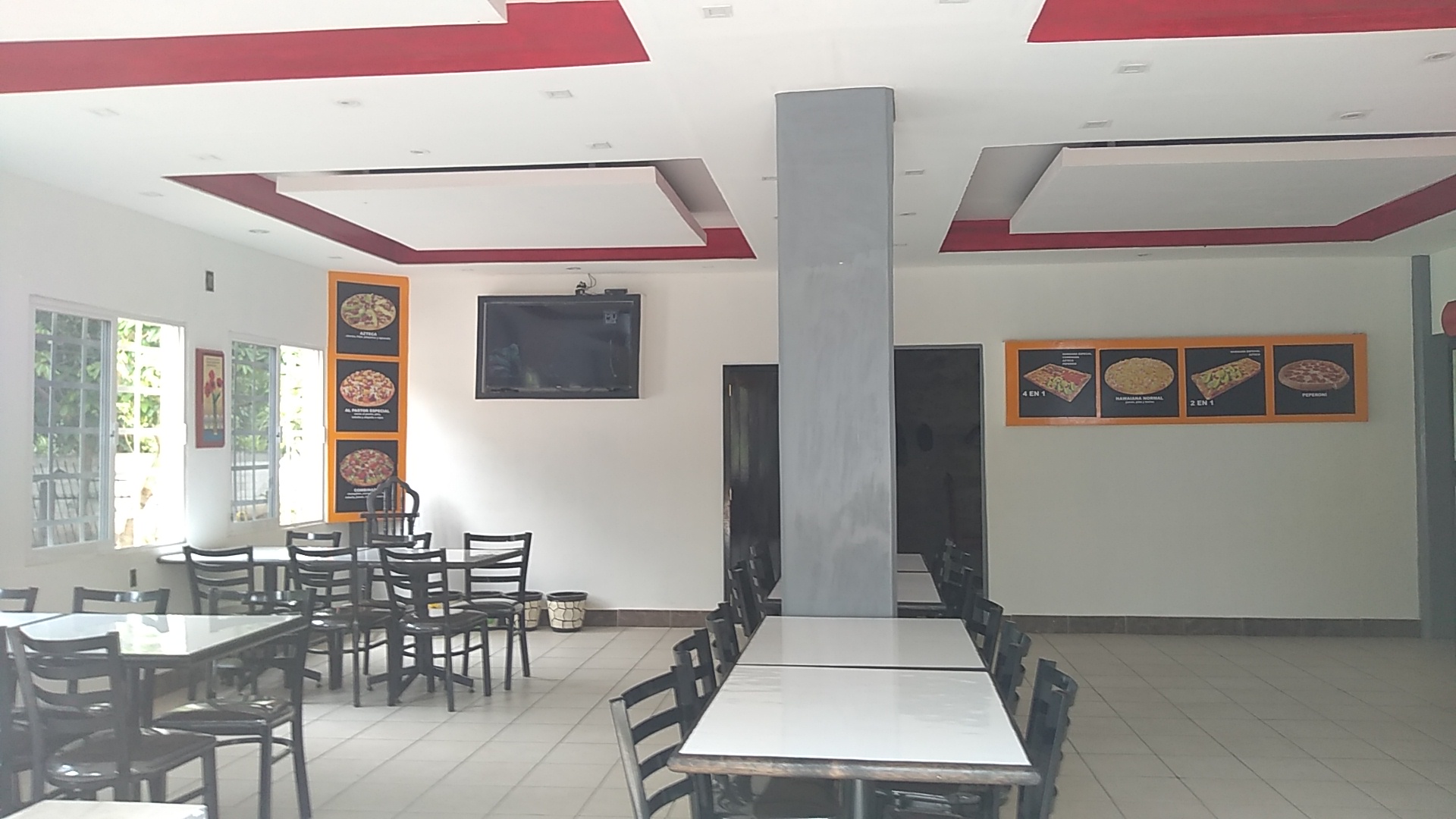 Ricky's Pizza image 3