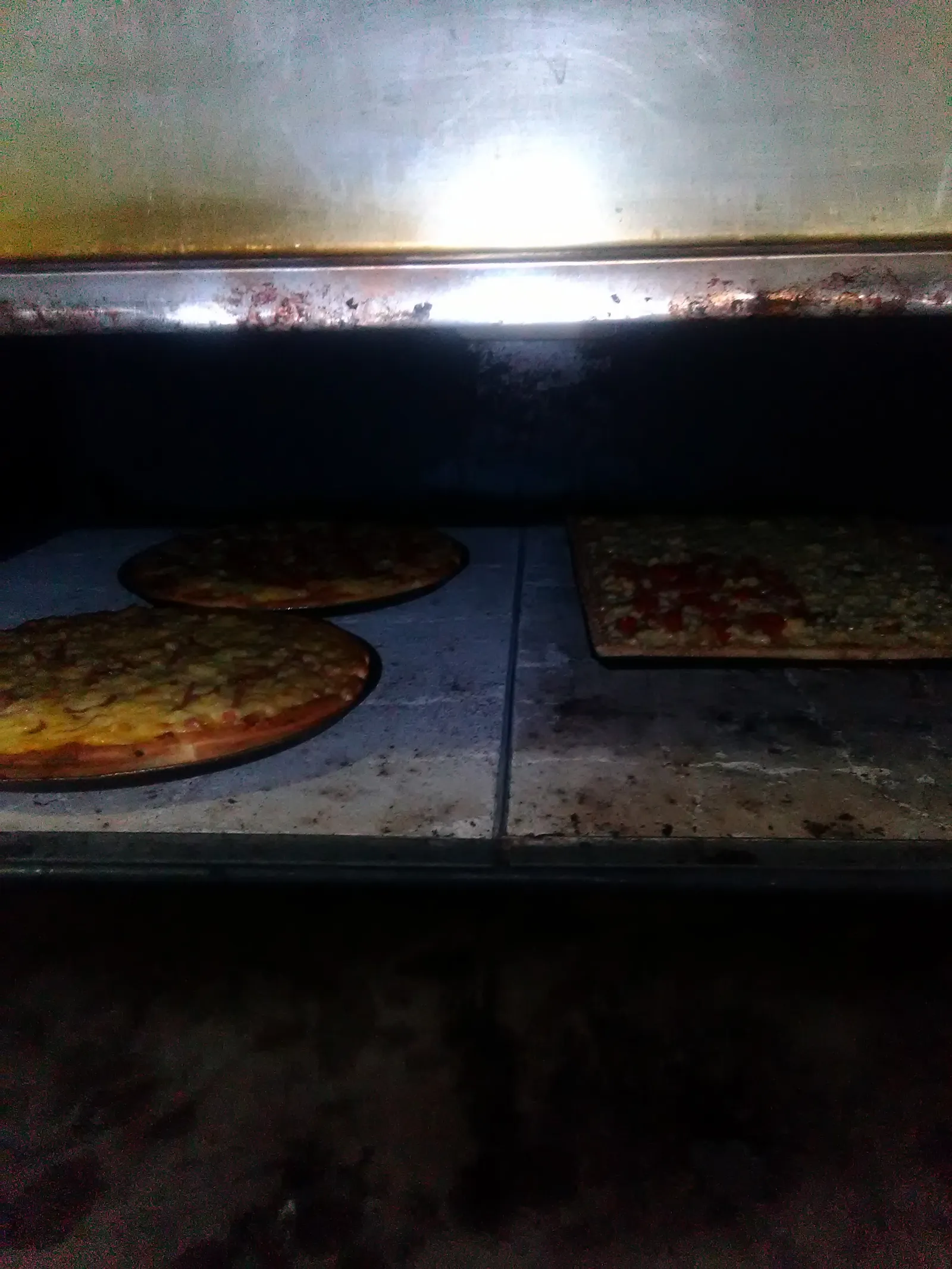 Shadday's Pizzas image 10