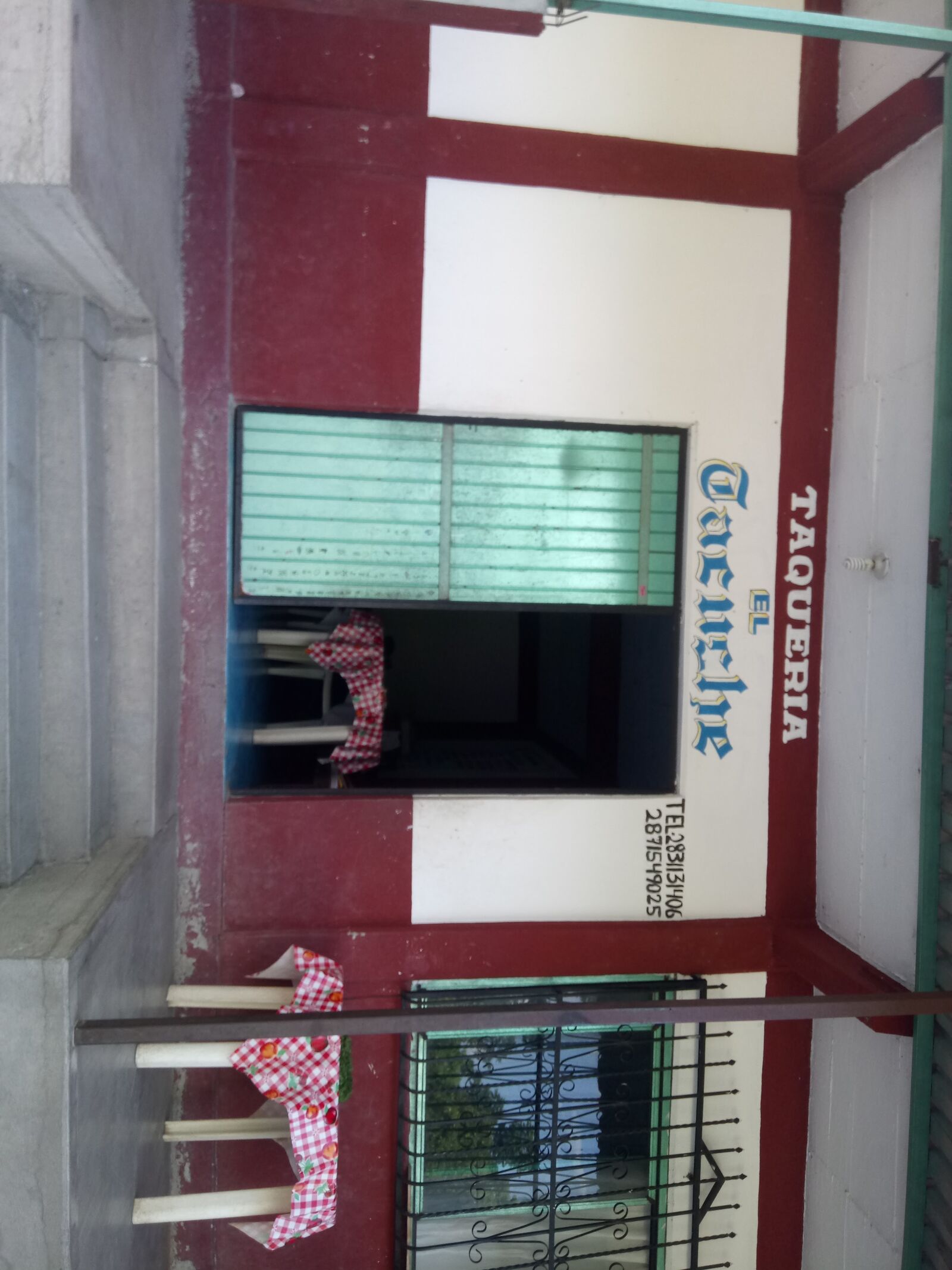 Taqueria "El Tacuche" image 2
