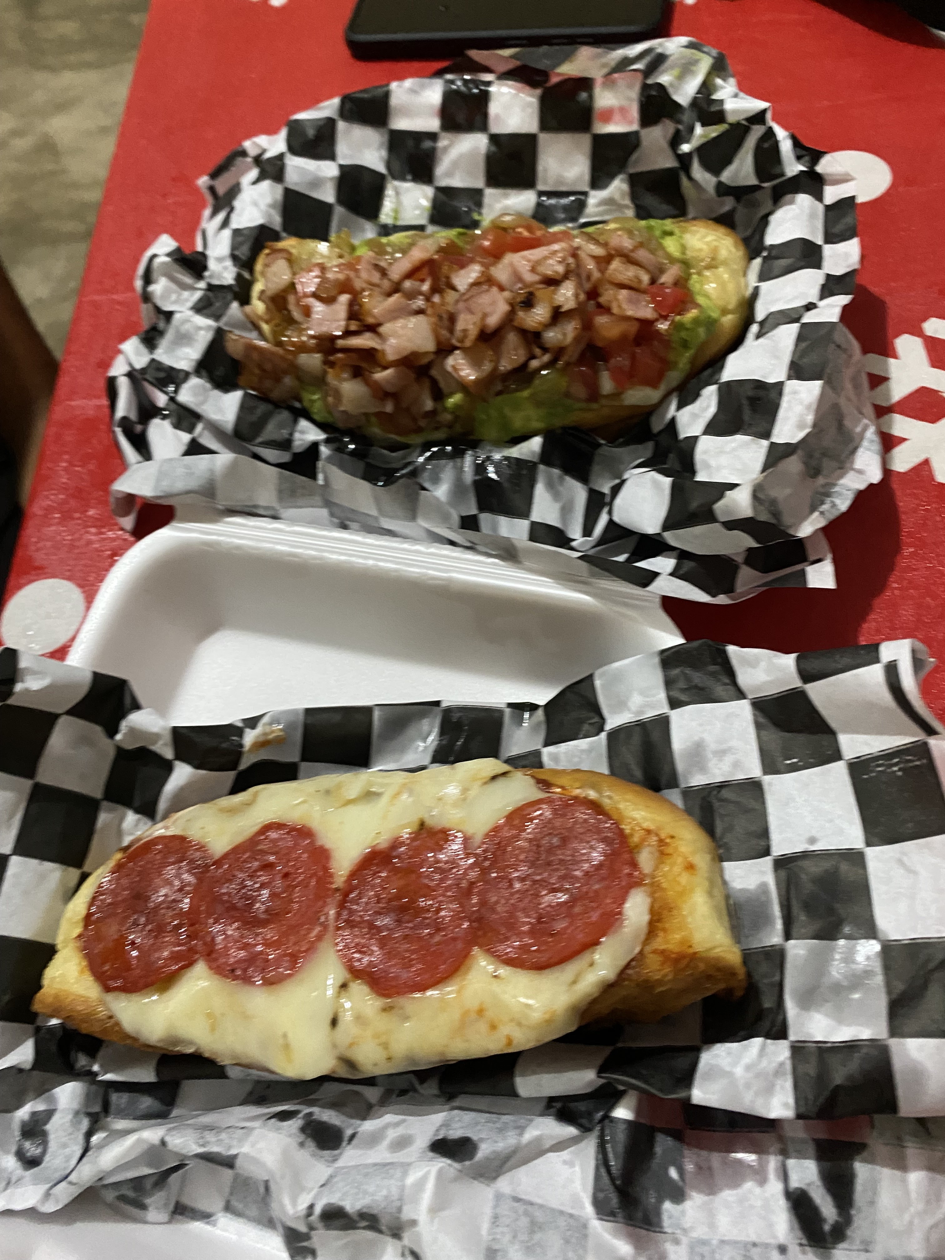 Kikes Burger image 8