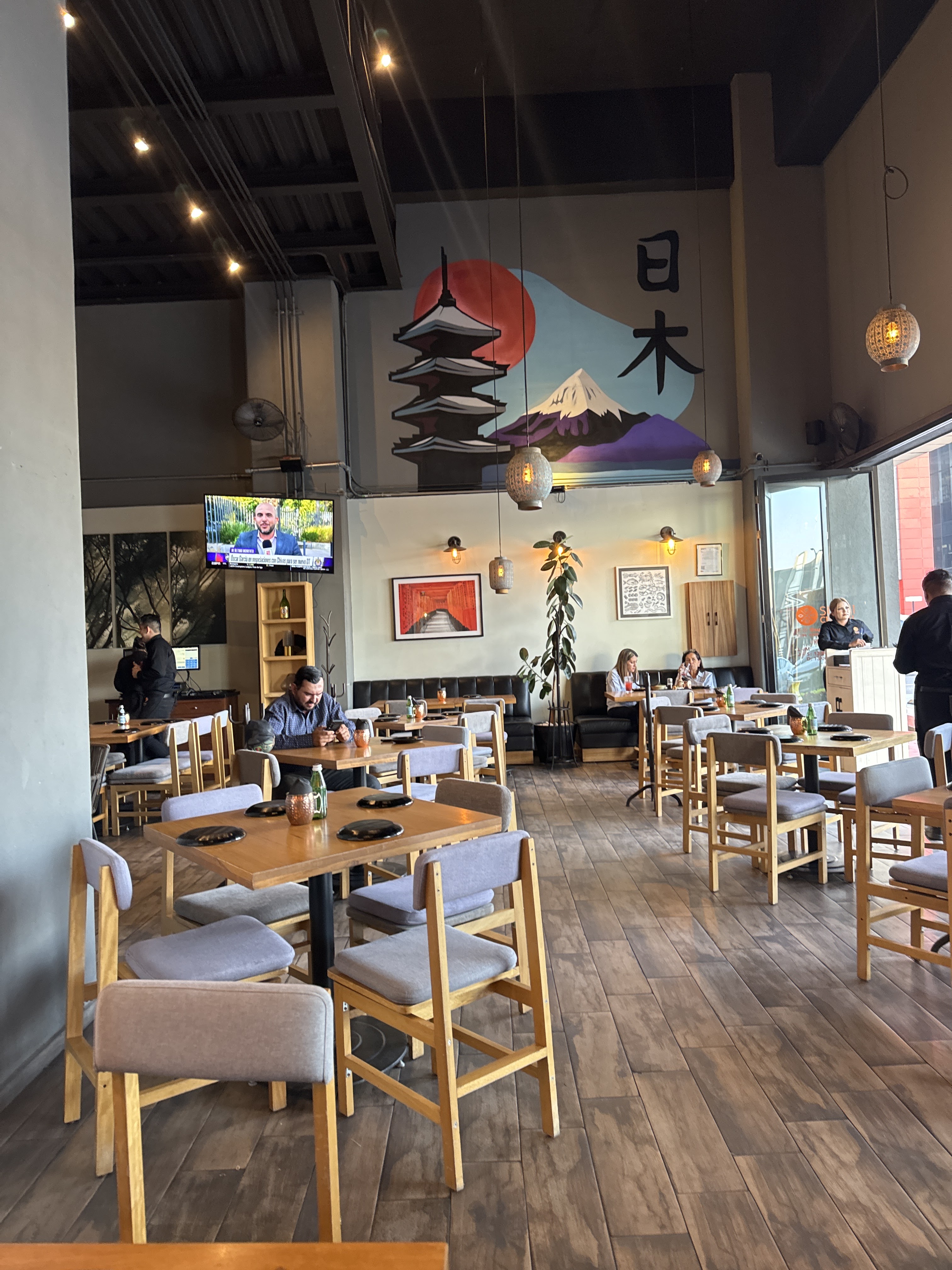 Sushi Central Las Villas El Palomar image 7