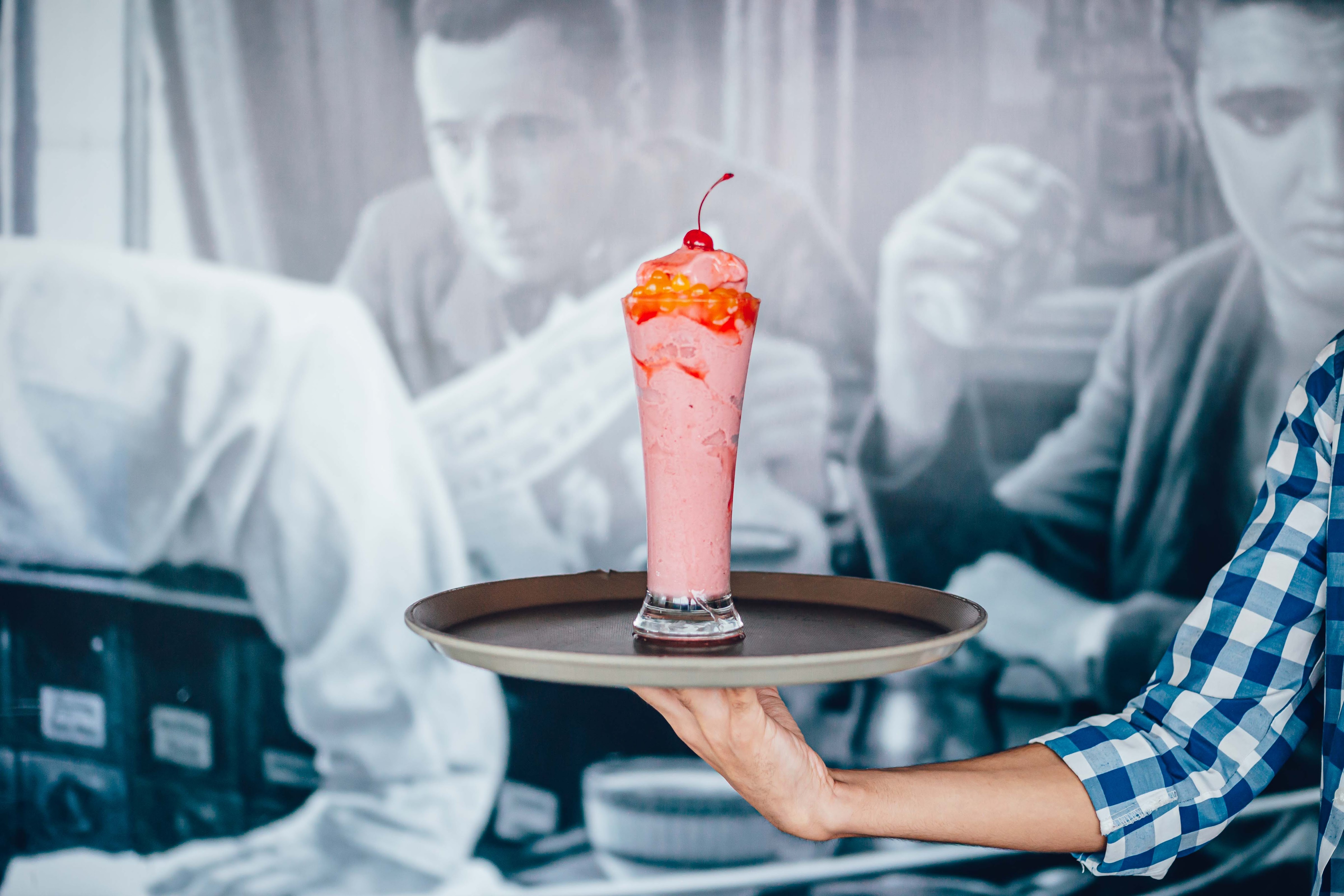 Mocker's - Burgers n Roll image 7