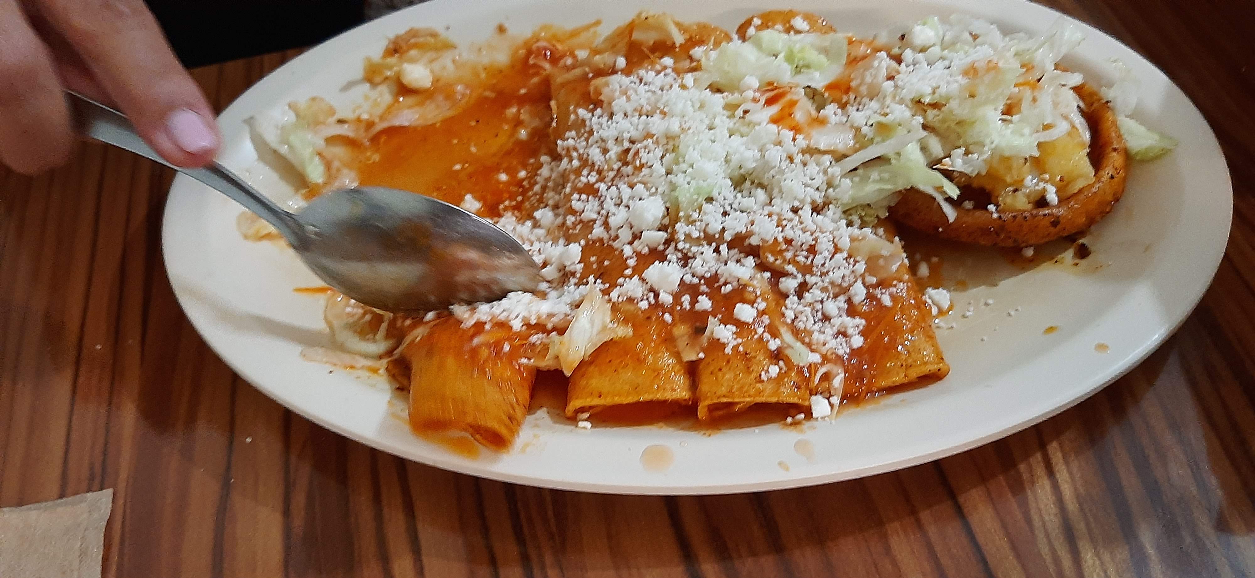 La Wera de santa Anita Restaurante image 5