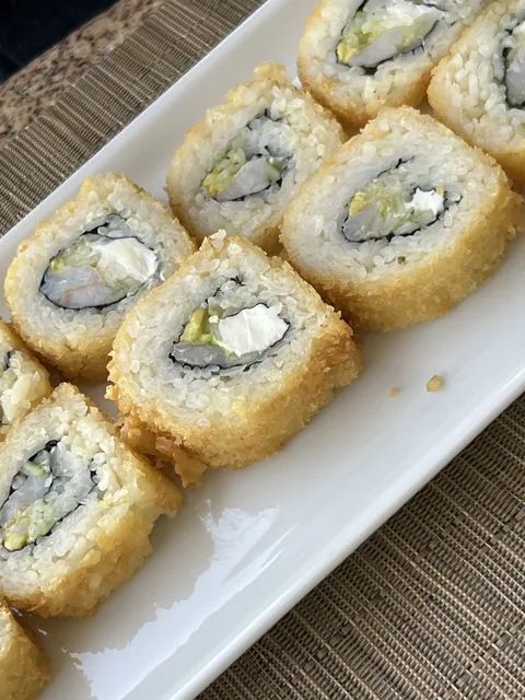 Toshi Roll image 5