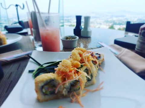 Toshi Roll image 8