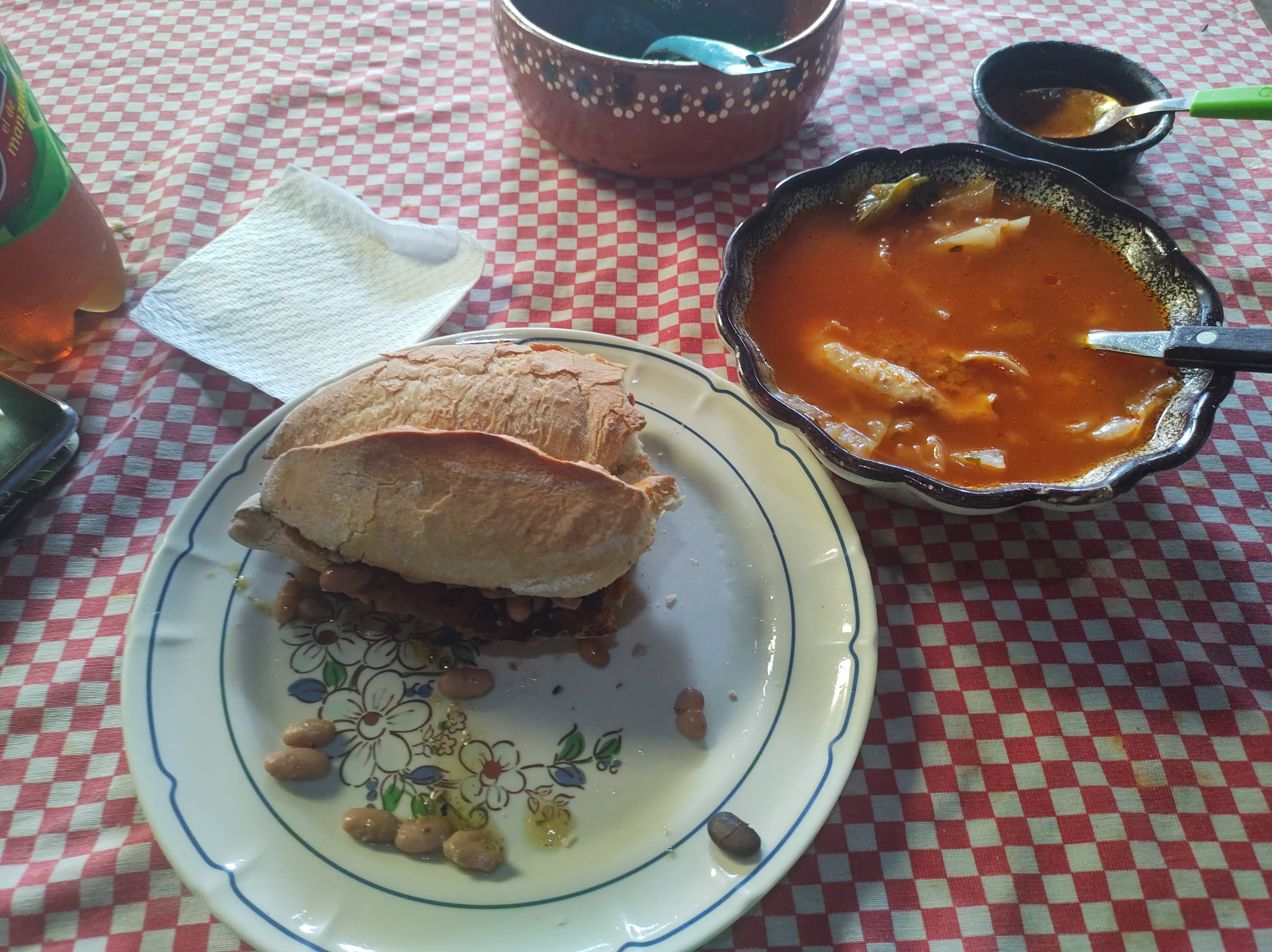 Restaurant Familiar Emiliano image 9