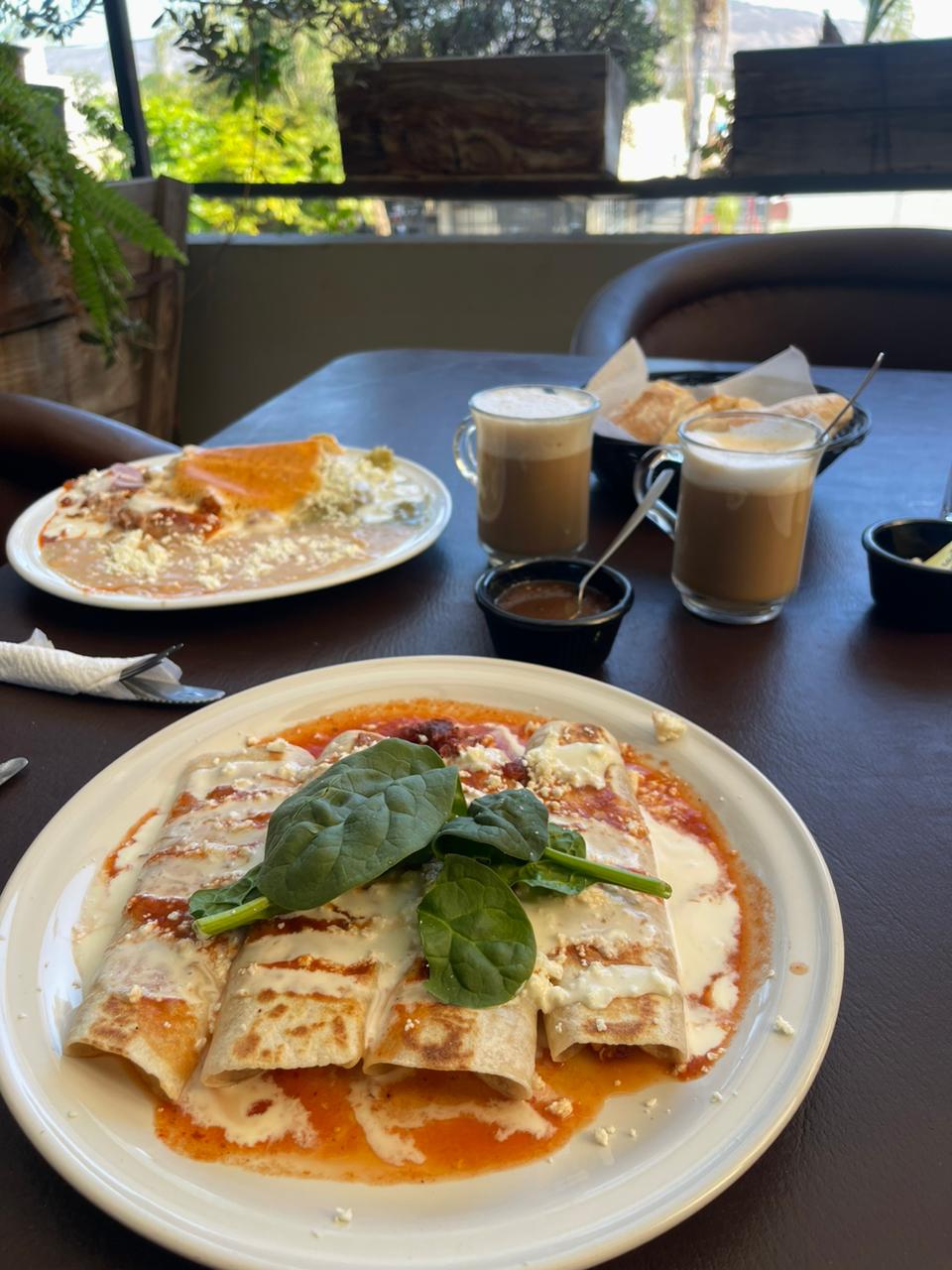 restautant los molinos image 9