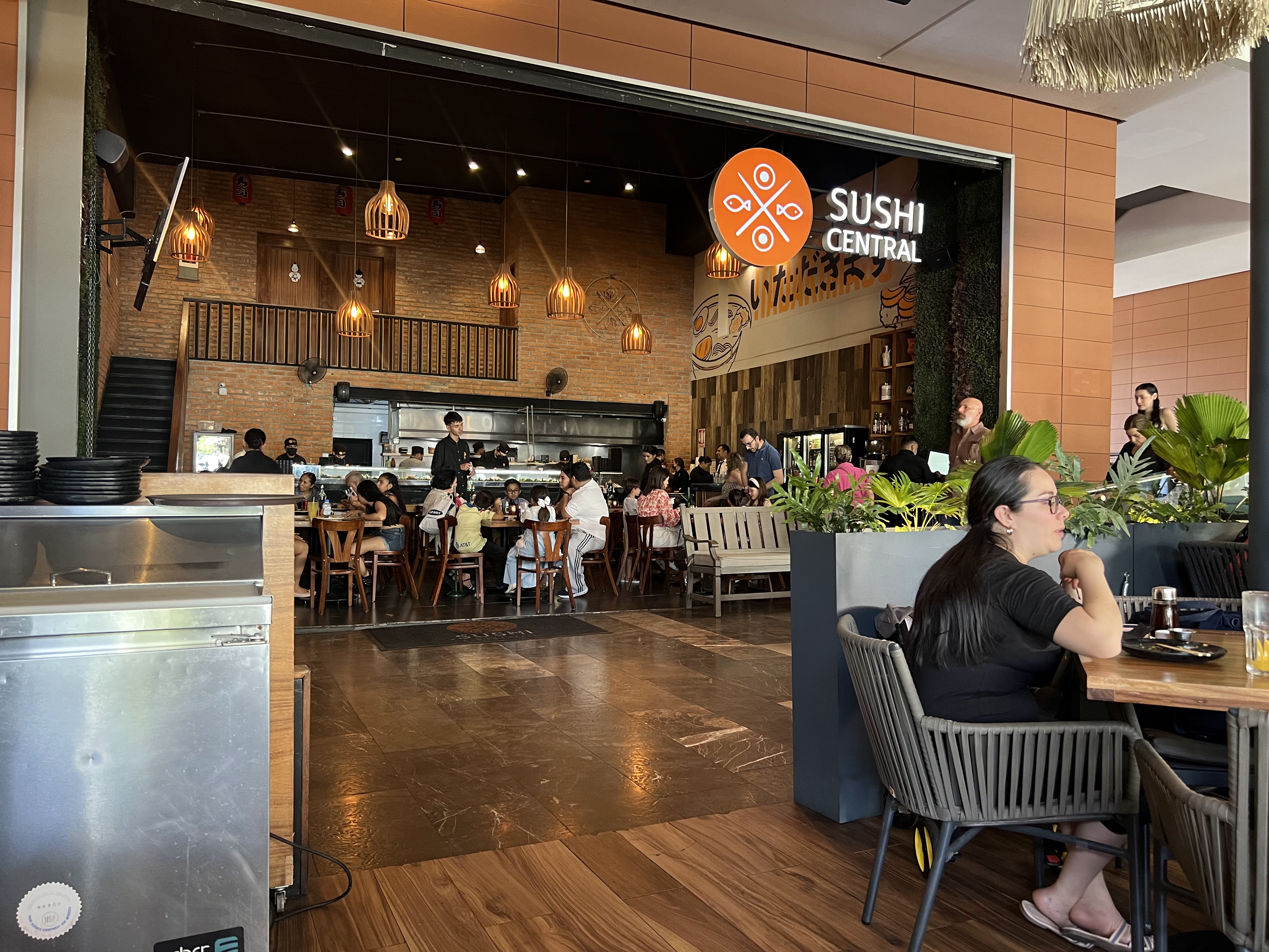 Sushi Central Punto Sur image 1