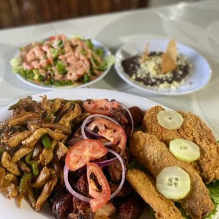 Restaurante familiar "Mí Gusto Es" image 8